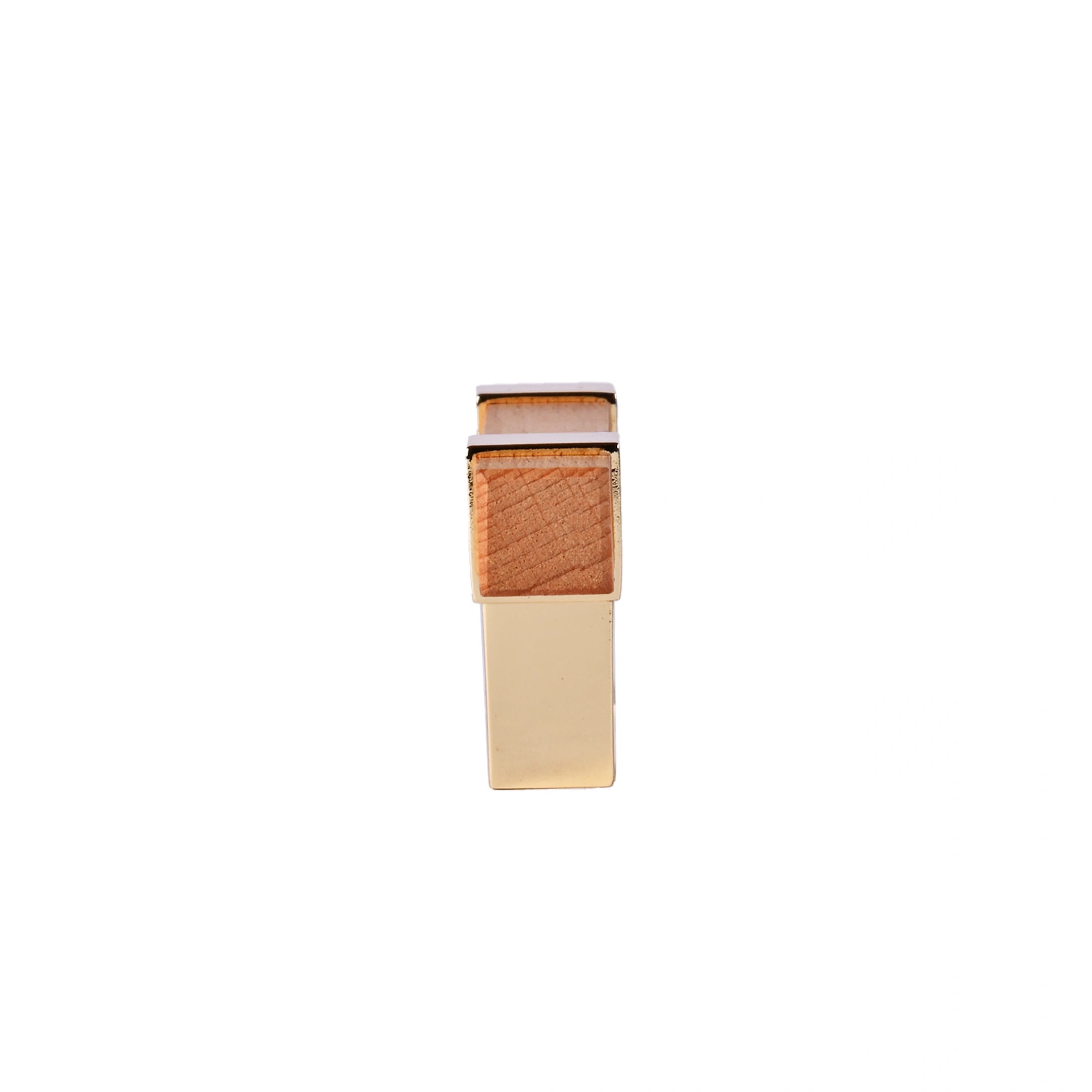Mantara Lorien Handle W-0028 is a modern zinc and beech wood handle in Gold ideal for kitchen and dresser drawers.