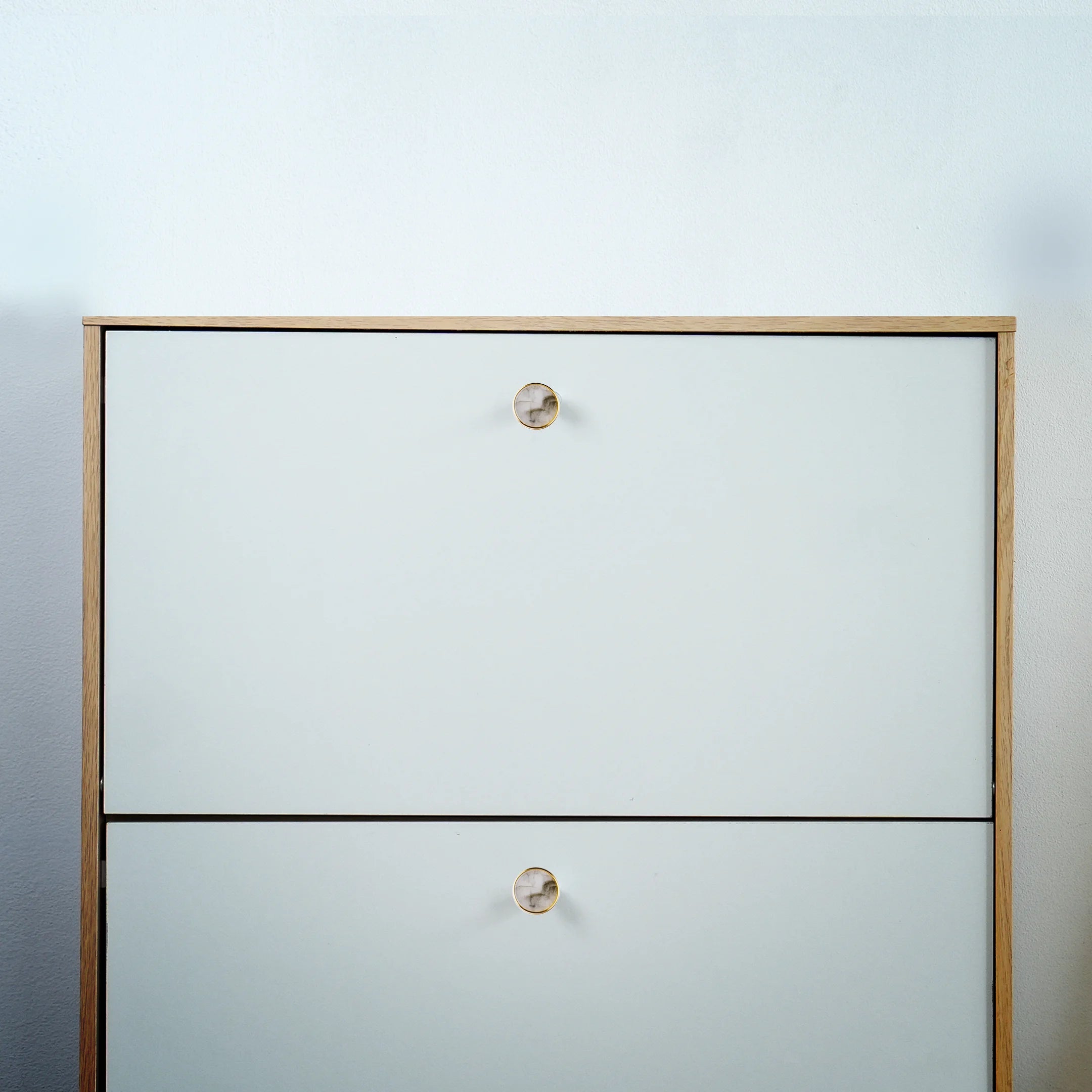 Galaxy round cabinet knob A-0005, water mist acrylic & brushed brass, dia40mm, for drawers & wardrobes by Mantara
