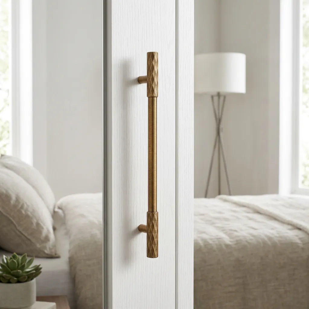 Ferra Handle