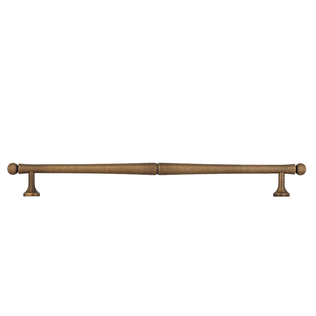 Giselle Handle