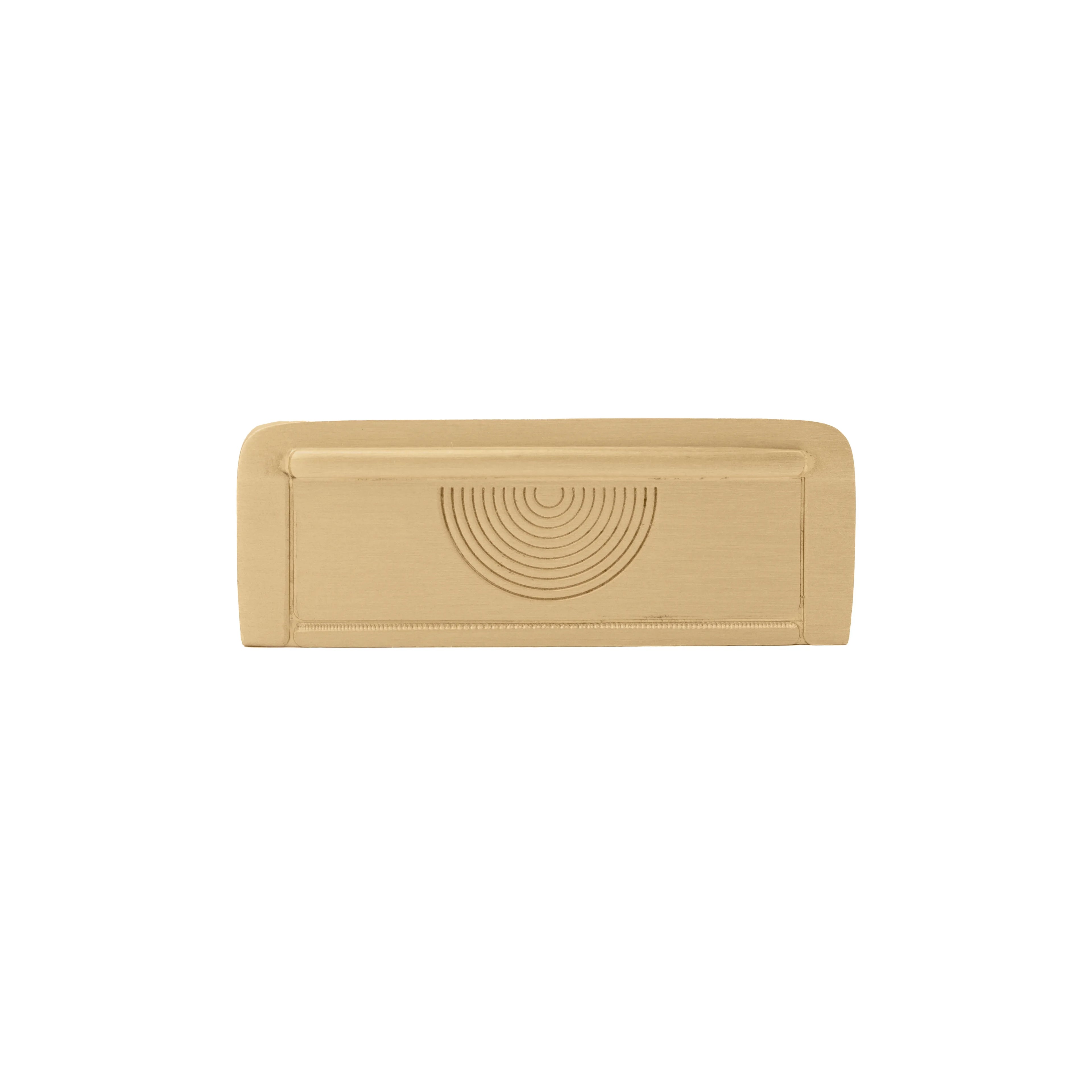The Mantara B-0044 Saturn Handle is a modern brass handle in brushed gold, ideal for cabinets, kitchens, wardrobes, and drawers.