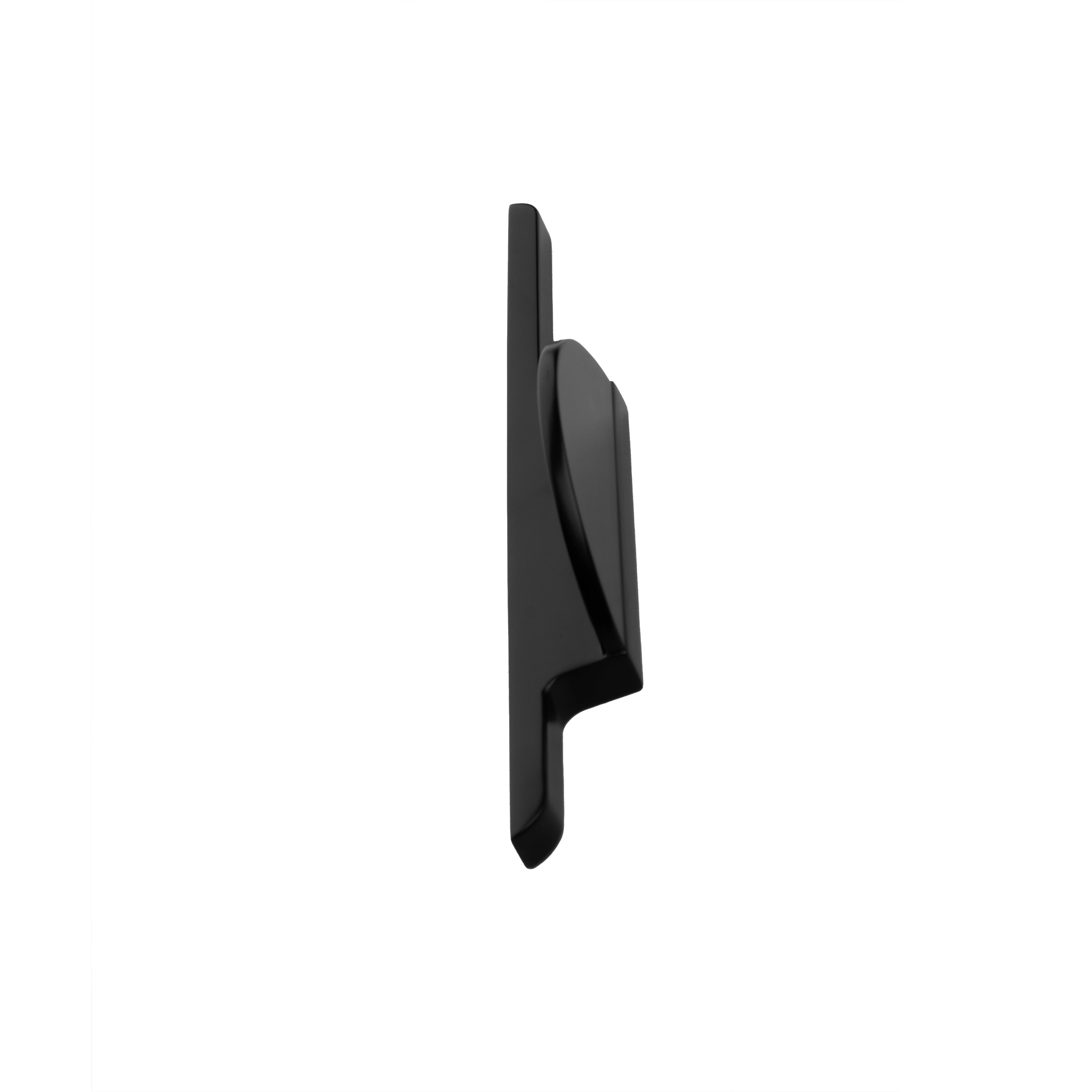 Mantara Moonshine Handle Z-0007 is a modern zinc handle in matte black ideal for wardrobes, doors, and drawers.