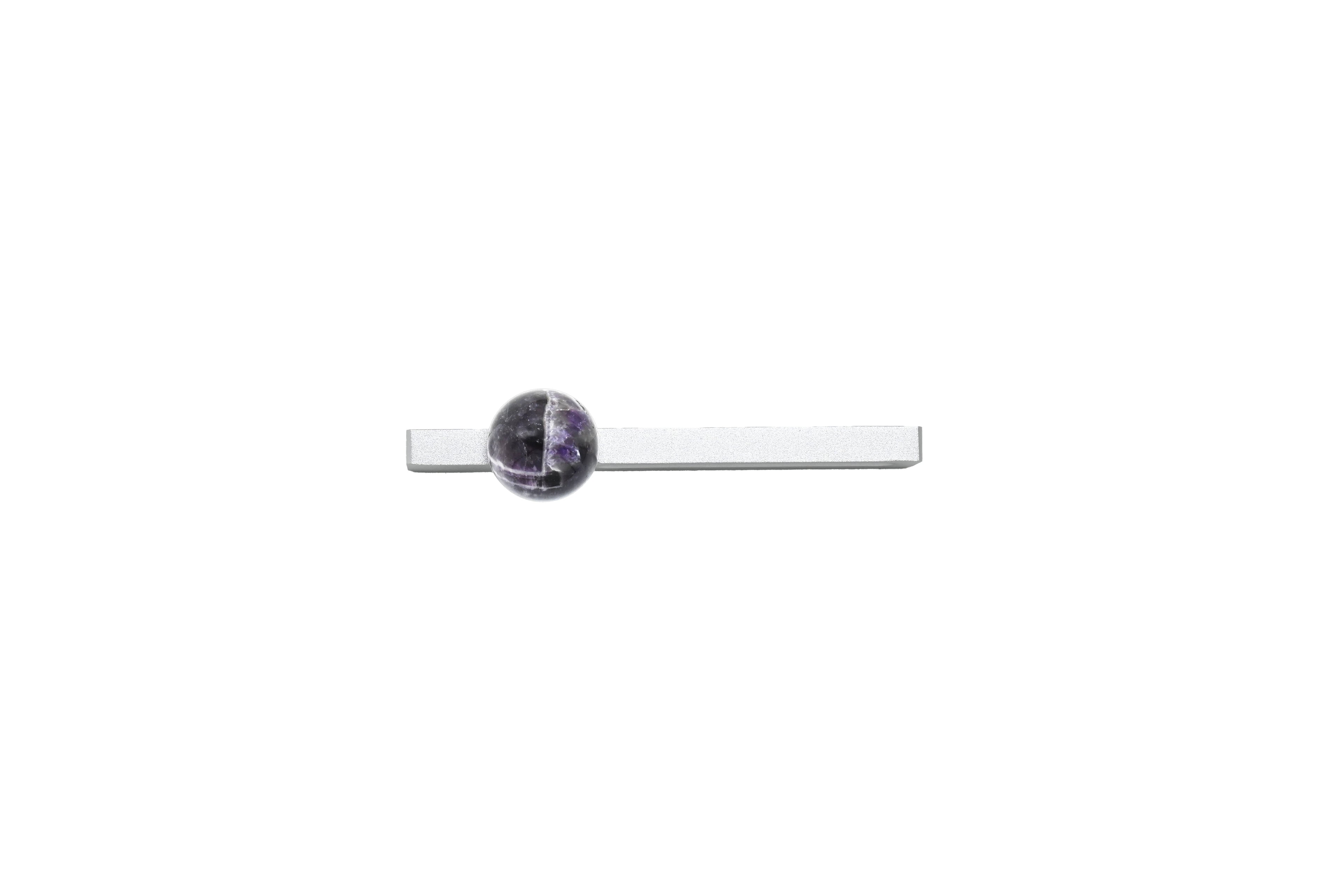 Calyx Handle