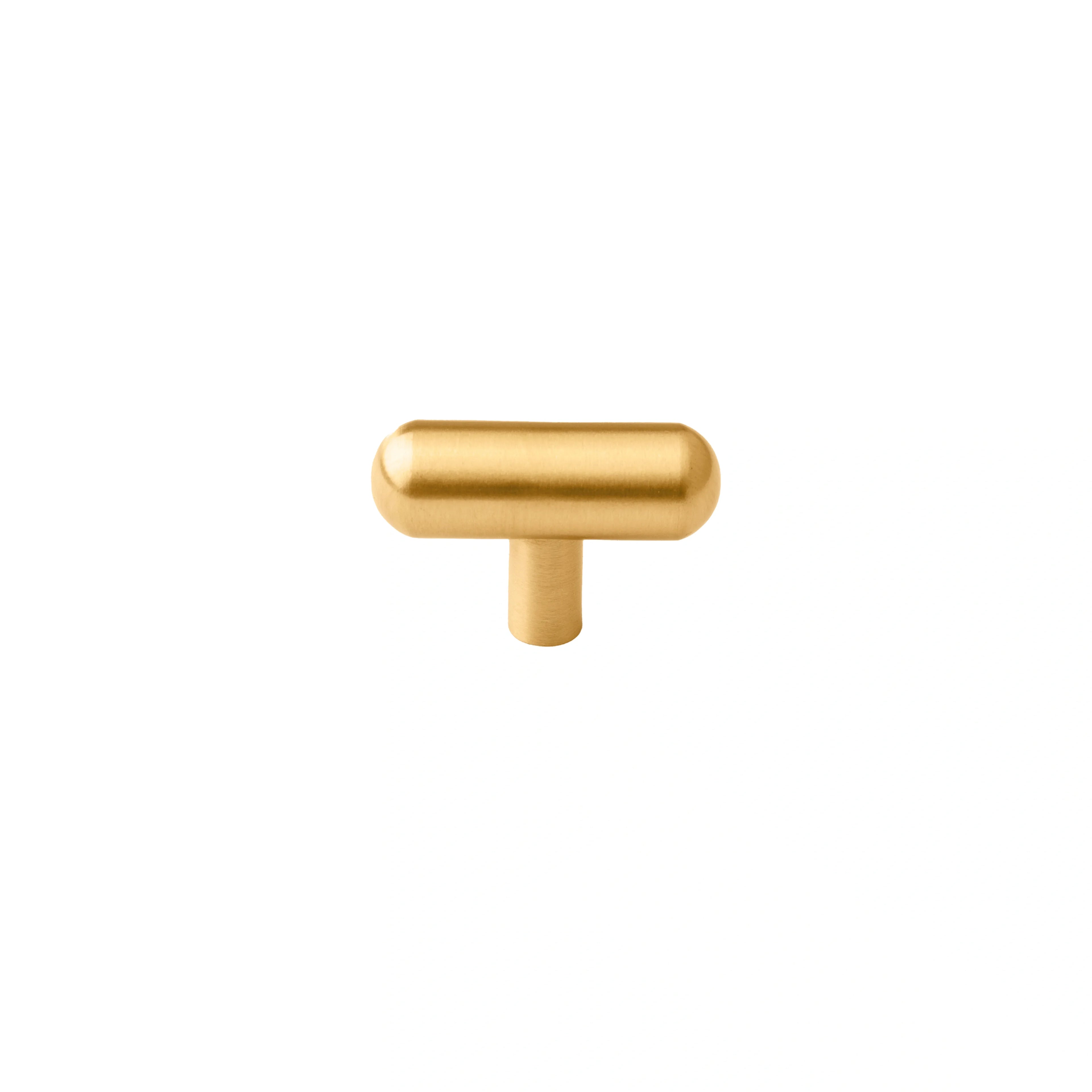 Mantara Pantheon Handle B-0053 is a modern matte brass handle in gold, ideal for kitchens, wardrobes, and cabinets.
