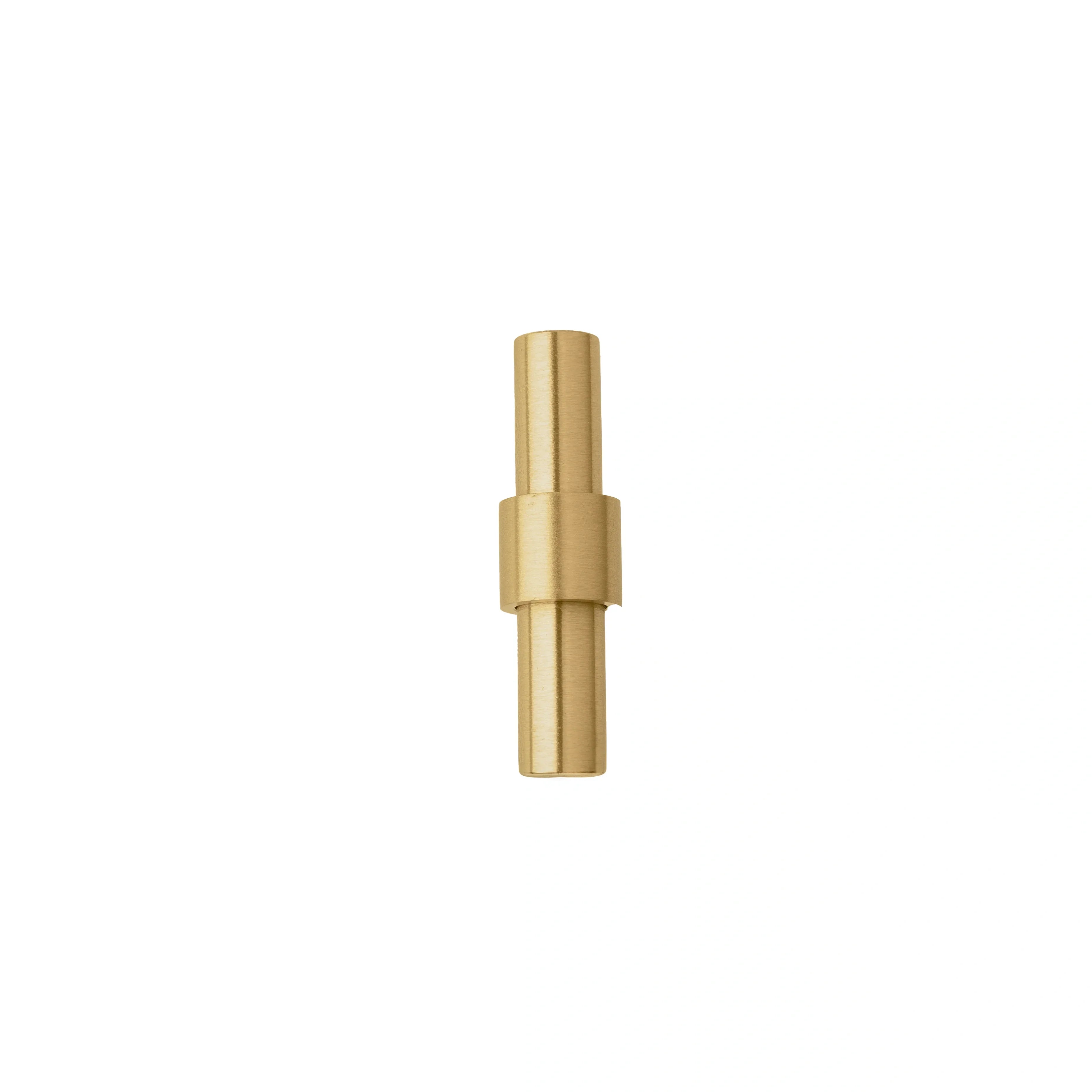 Mantara Seraphine Handle B-0054 is a modern brushed brass handle in gold, ideal for wardrobes, almirahs, and kitchens.