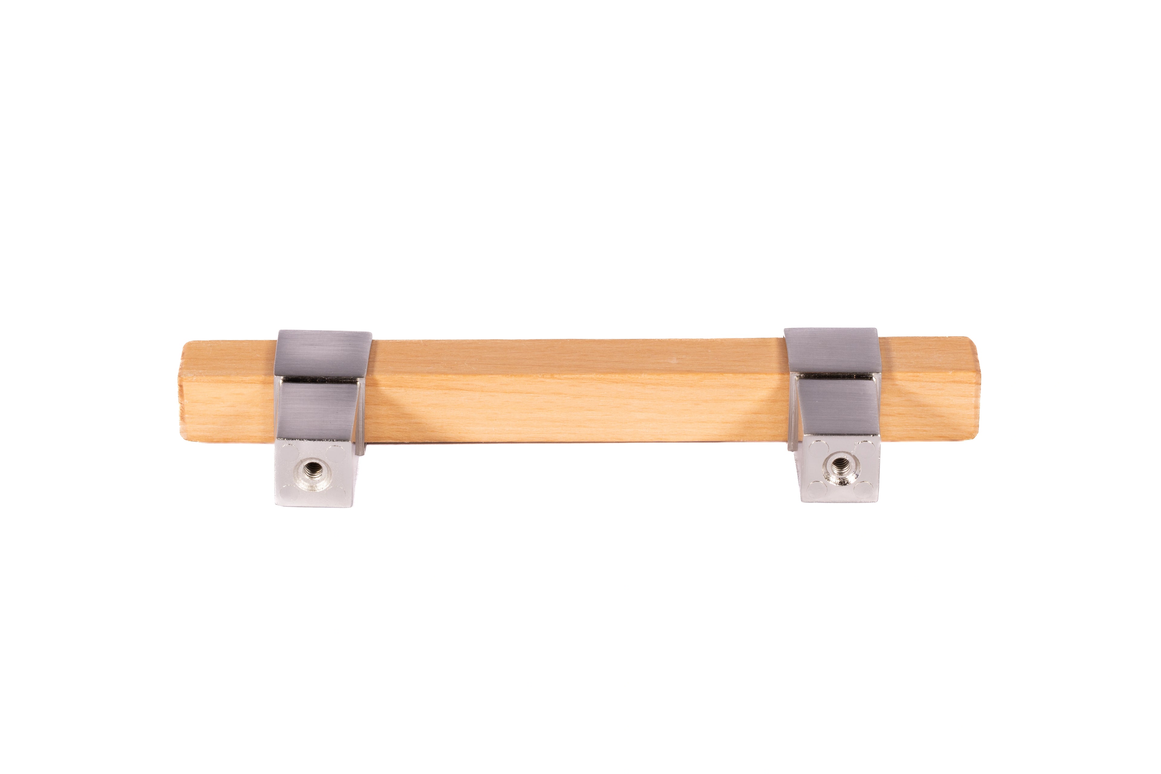 Mantara Lorien Handle W-0028 is a modern zinc and beech wood handle in silver ideal for kitchen and dresser drawers.