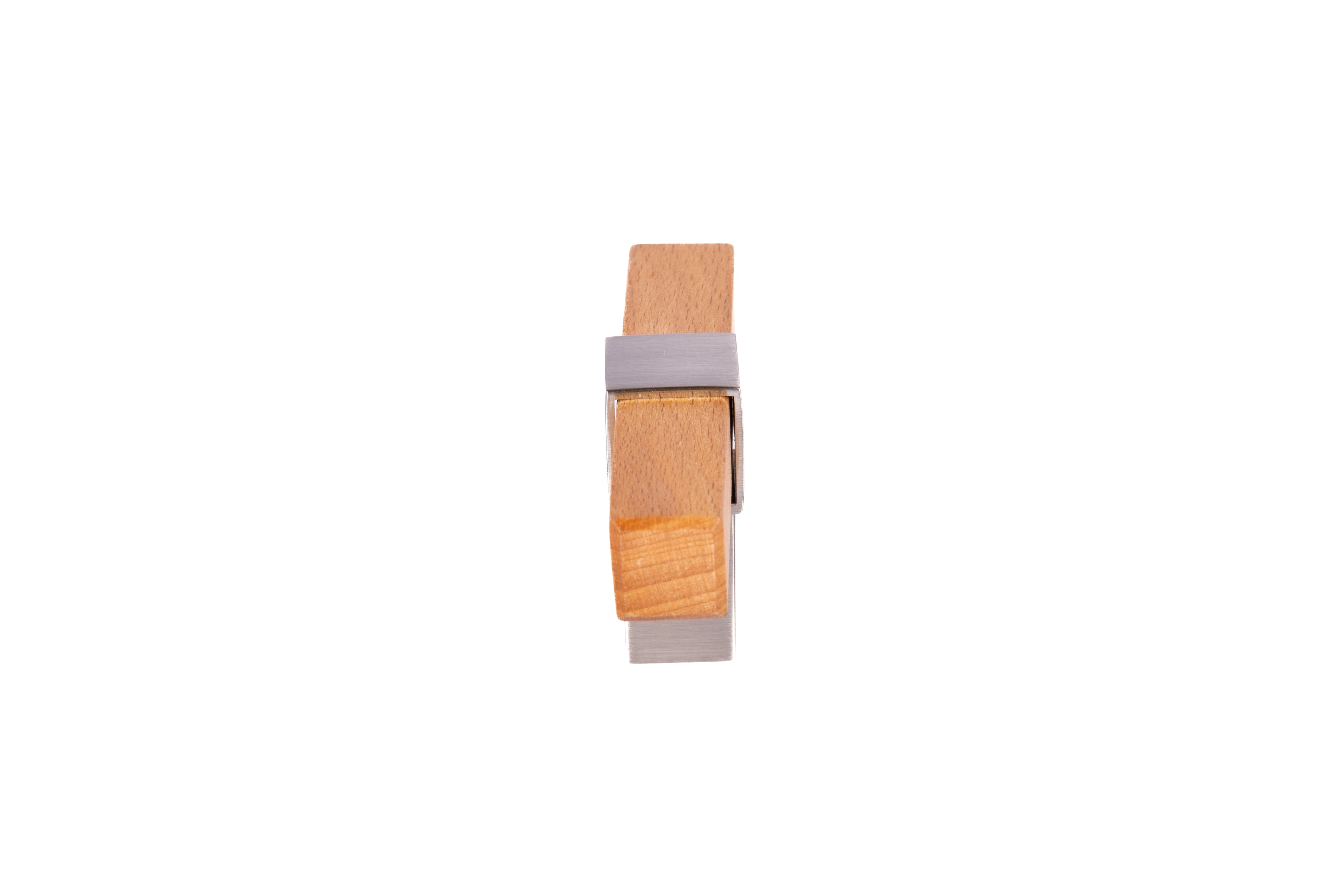Mantara Lorien Handle W-0028 is a modern zinc and beech wood Tbar in Silver ideal for kitchen and dresser drawers.