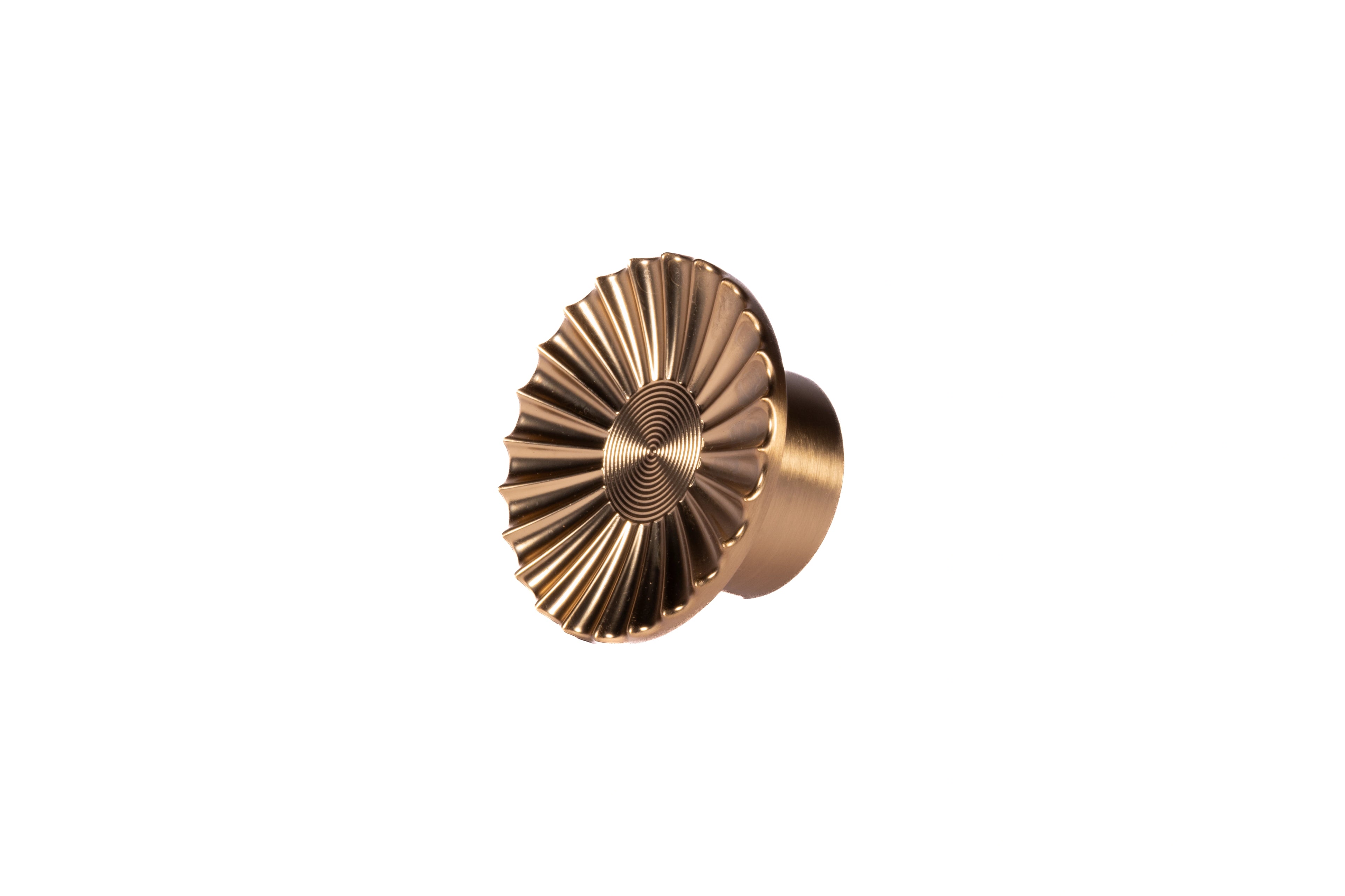 Mantara Orana Knob Z-0039 is a modern zinc knob in brushed gold finish, ideal for kitchen and dresser drawers.