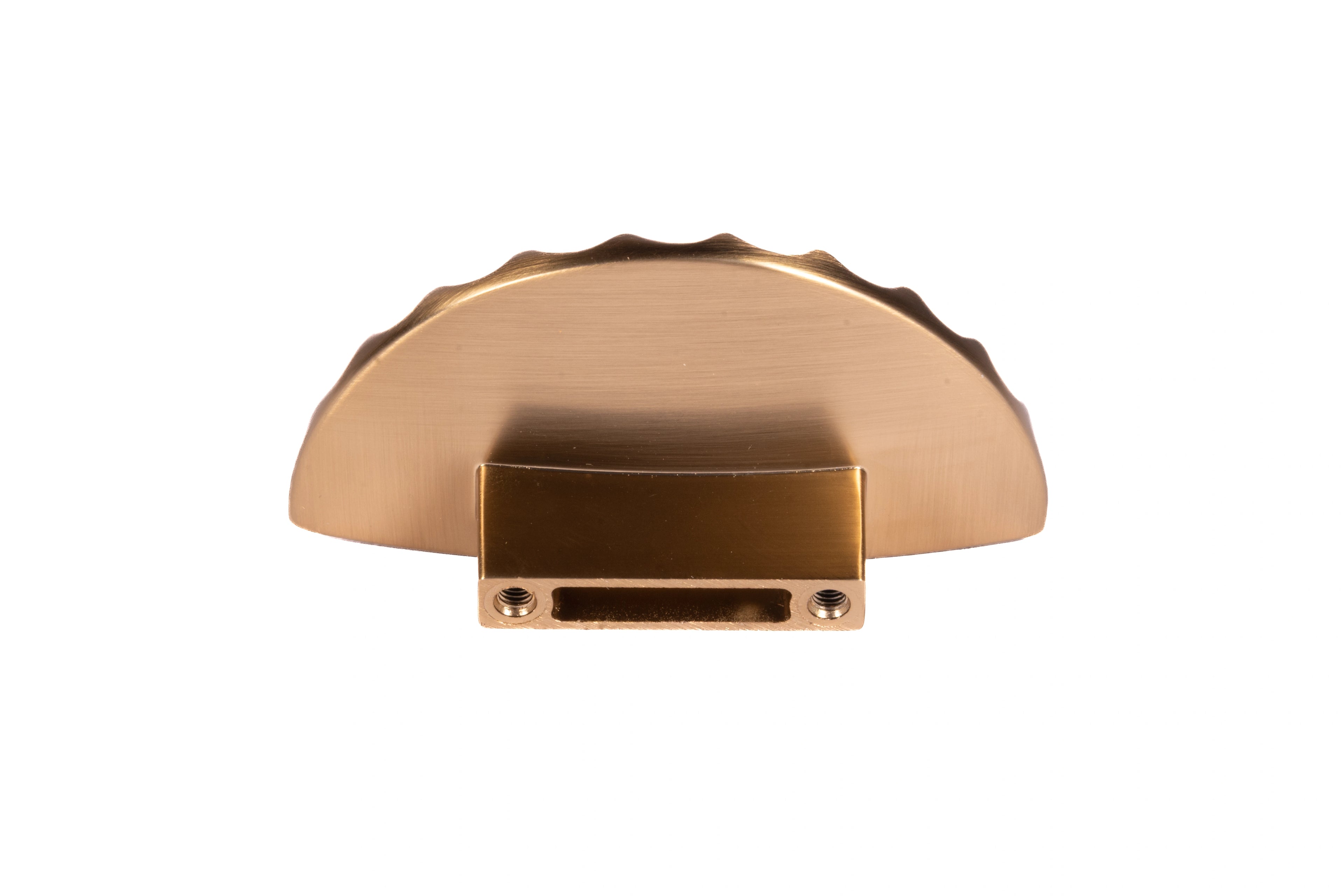 Mantara Orana Knob Z-0039 is a modern zinc knob in brushed gold finish, ideal for kitchen and dresser drawers.