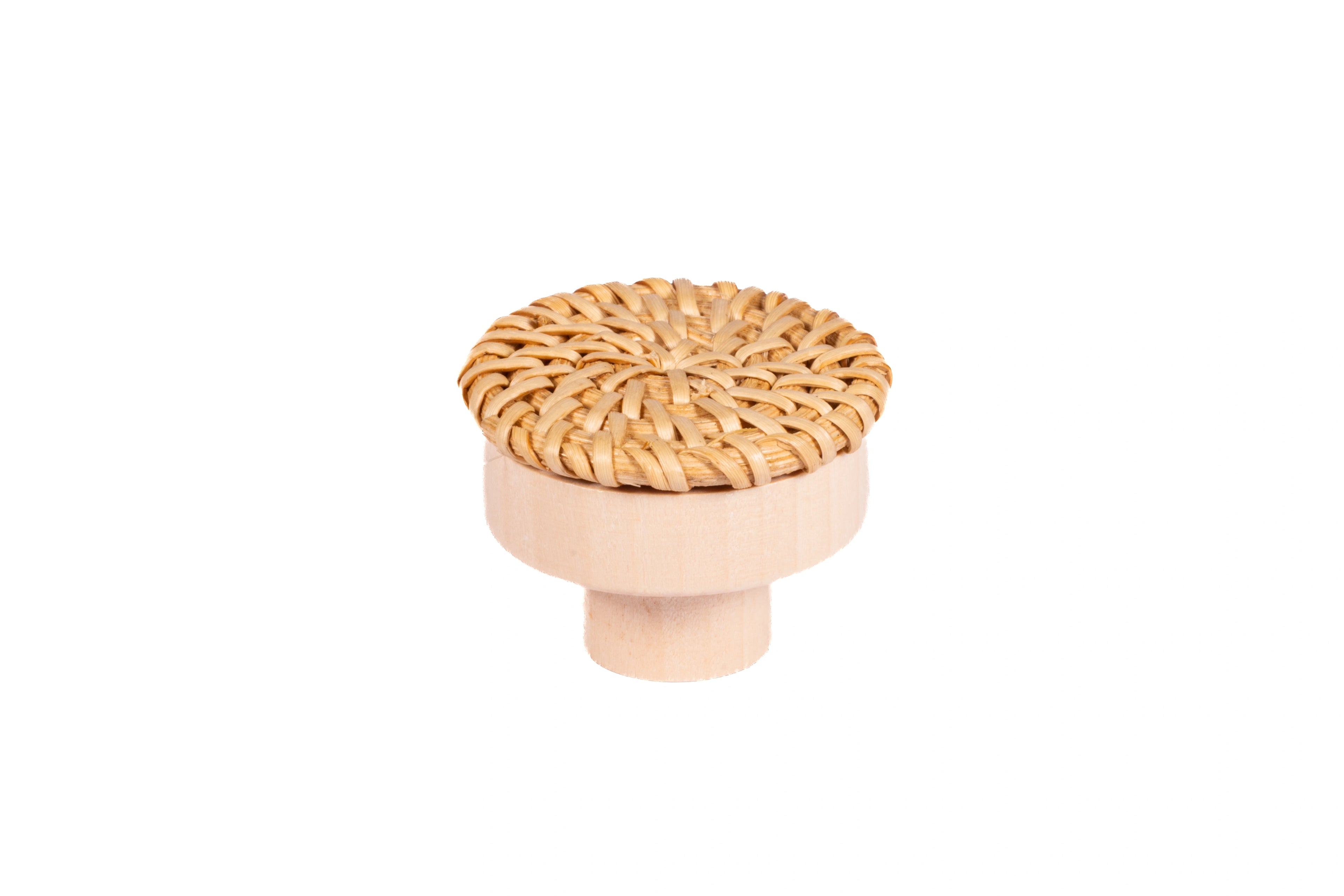 Mantara Wickerly Knob W-0043 is a modern beech wood knob, ideal for kitchen drawers, dresser drawers.