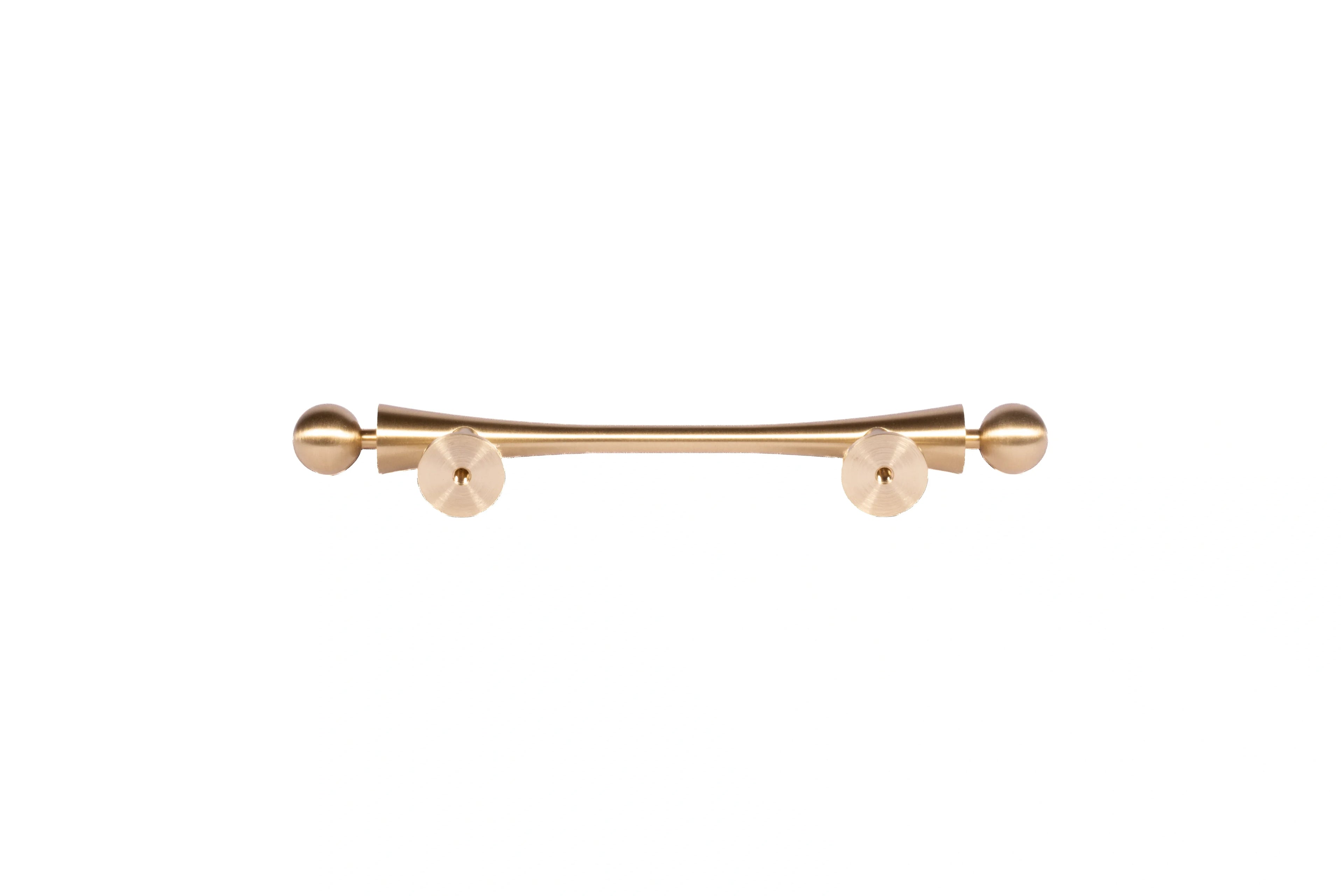 Mantara Felicity Handle B-0071 is a modern brass handle in brushed gold, ideal for wardrobes, doors, and furniture.