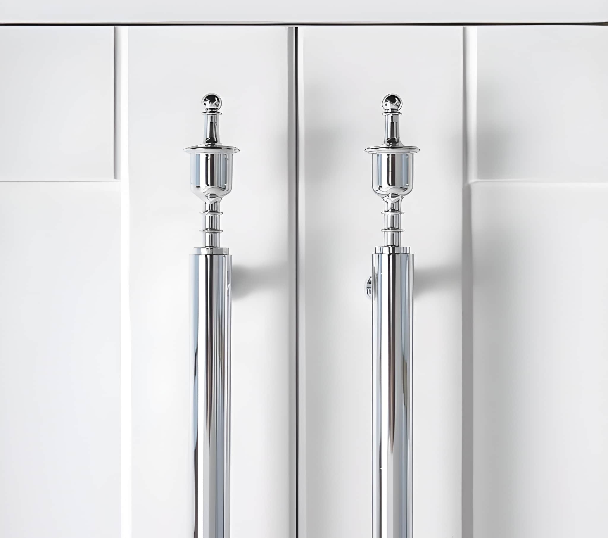 Victoria Handle B-0070 polished brass furniture handle, sizes 172mm 203mm 235mm 332mm 432mm, gold and silver, ideal for doors, cabinets & wardrobes by Mantara