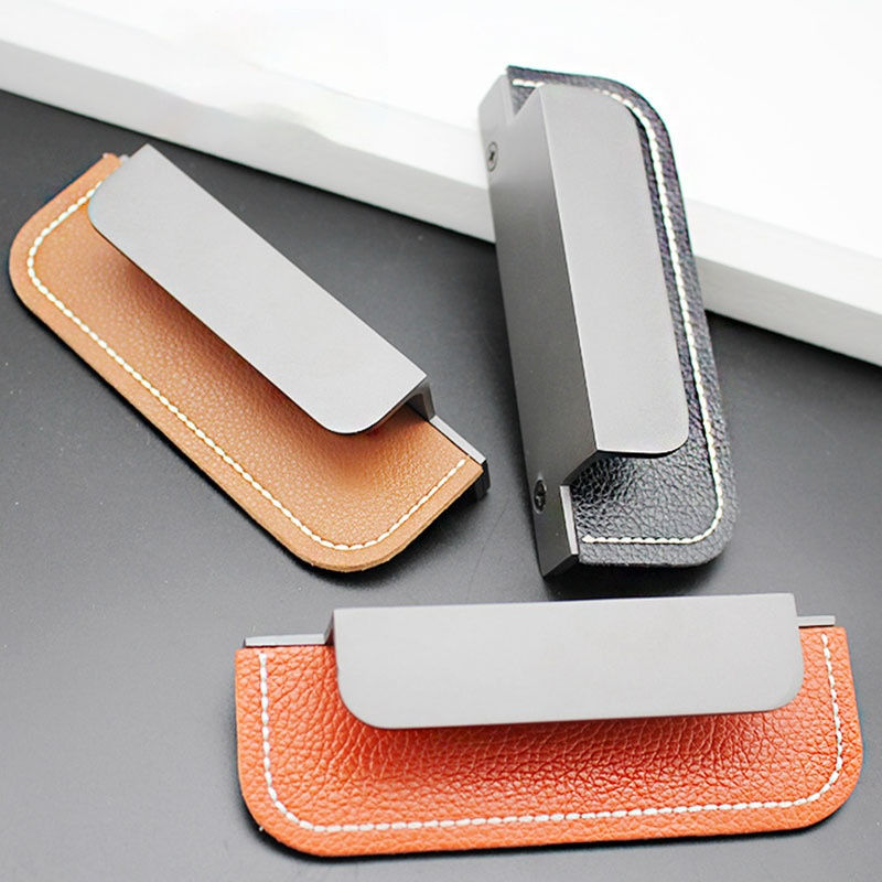 Geometry Leather Handle