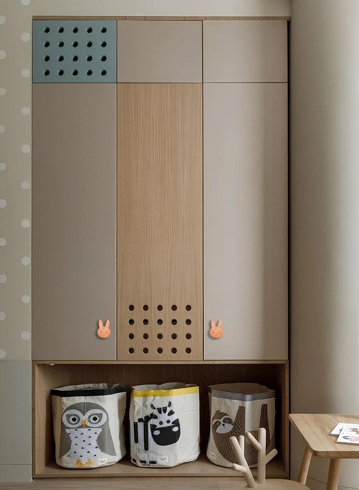 Mantara Rabbit Knob W-0024 is a modern beige wooden knob/hook, ideal for kids’ rooms, drawers, and cabinets.