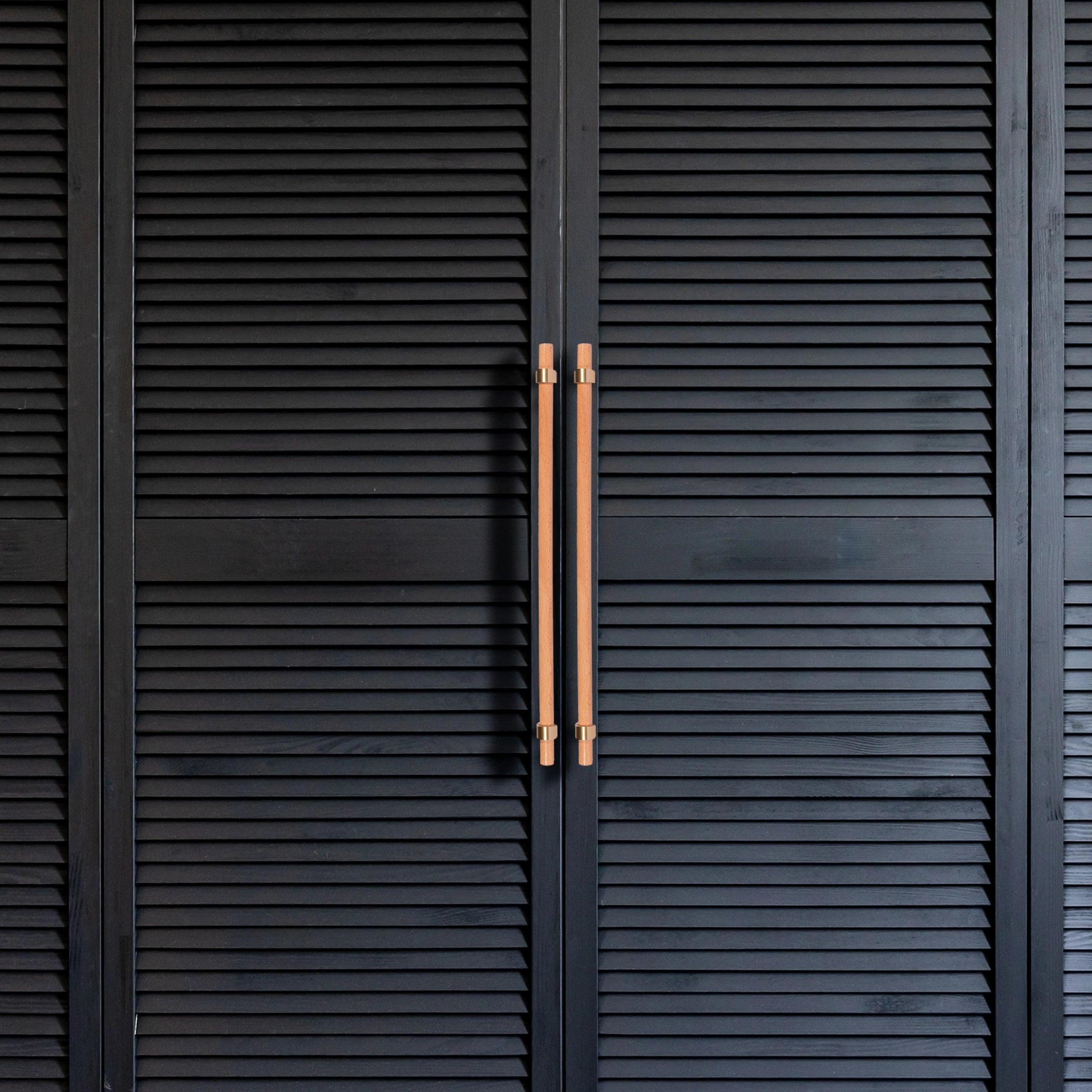 Mantara Aranya Handle W-0053 is a modern beech wood handle, ideal for kitchen drawers, dresser drawers.
