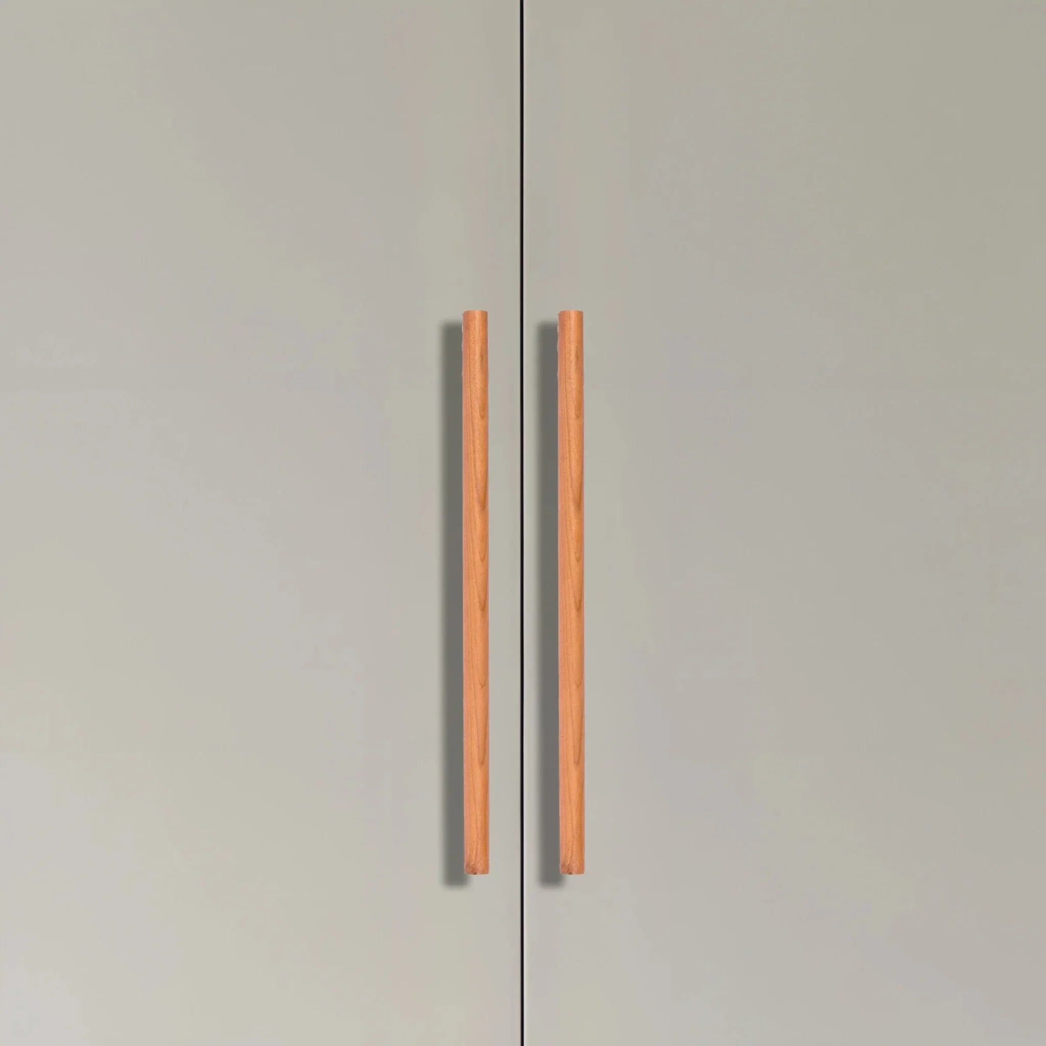 Modern wooden handle in brushed beech finish, perfect for cupboard handles, wood handle and cabinet handle. Mantara Alder Handle W-0023