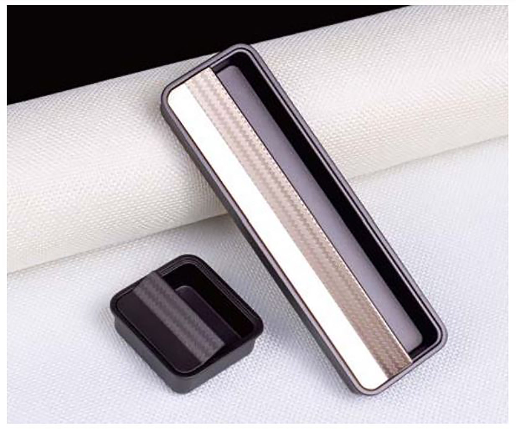Mantara Arcane Handle Z-0015 is a modern zinc alloy handle in brushed black, grey, and gold finish, ideal for kitchen drawers, dresser drawers.