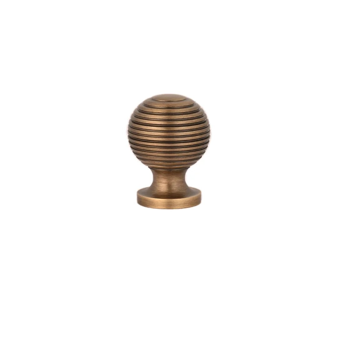 Astral Knob