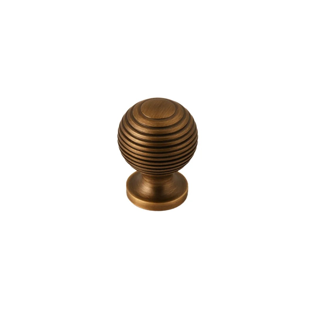 Astral Knob