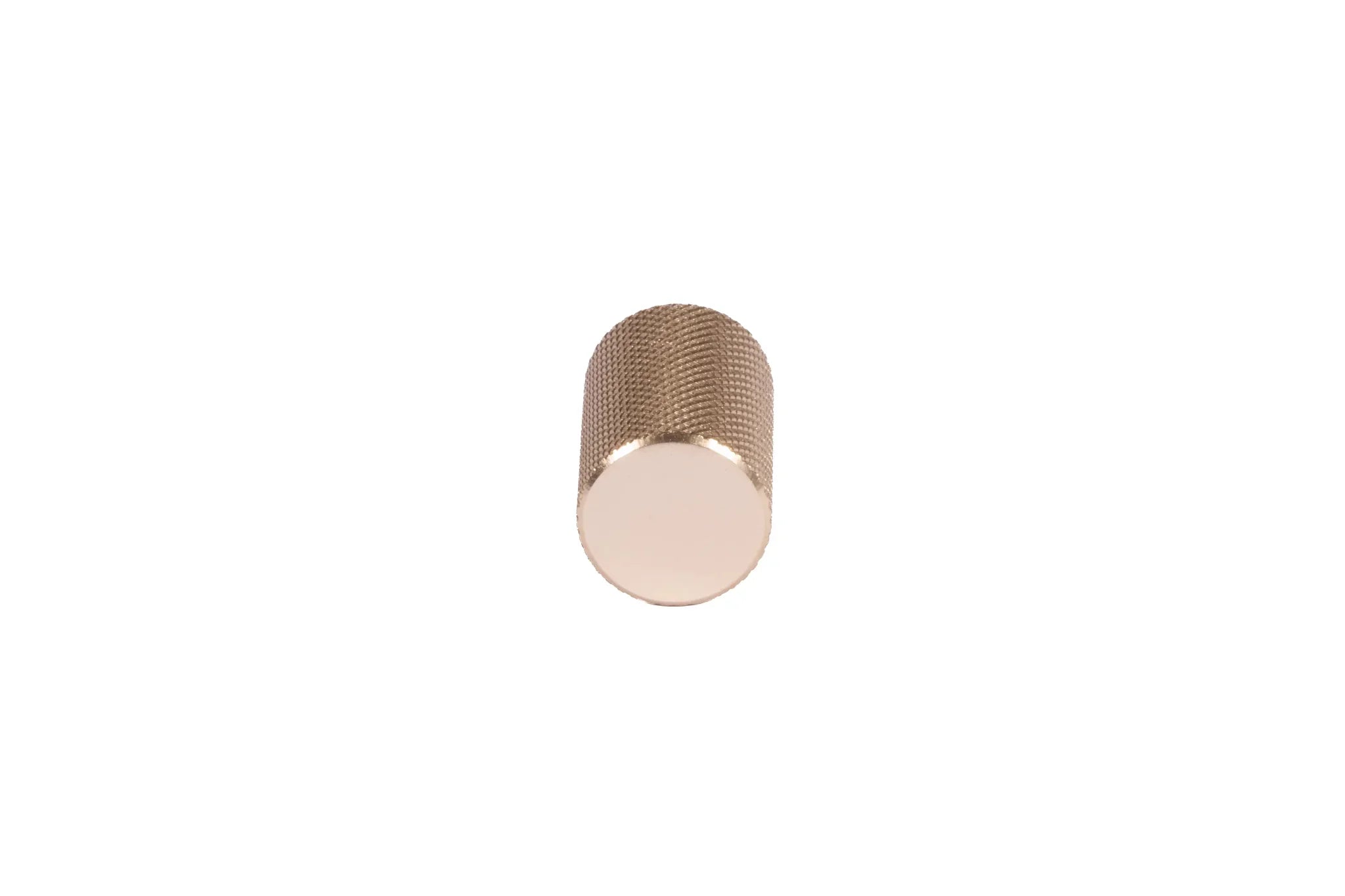 The Mantara AL-0018 Caro Handle is a modern aluminum alloy handle in gold with a brushed finish, ideal for drawers and cabinets.