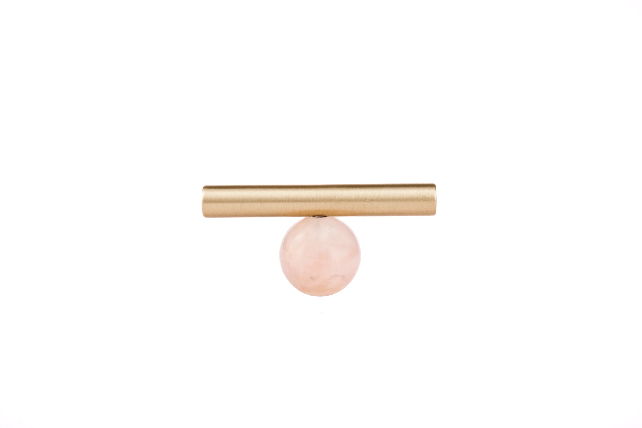 The Mantara C-0020 Chroma T-Bar is a modern crystal and brass knob in pink, ideal for drawers and cabinets.