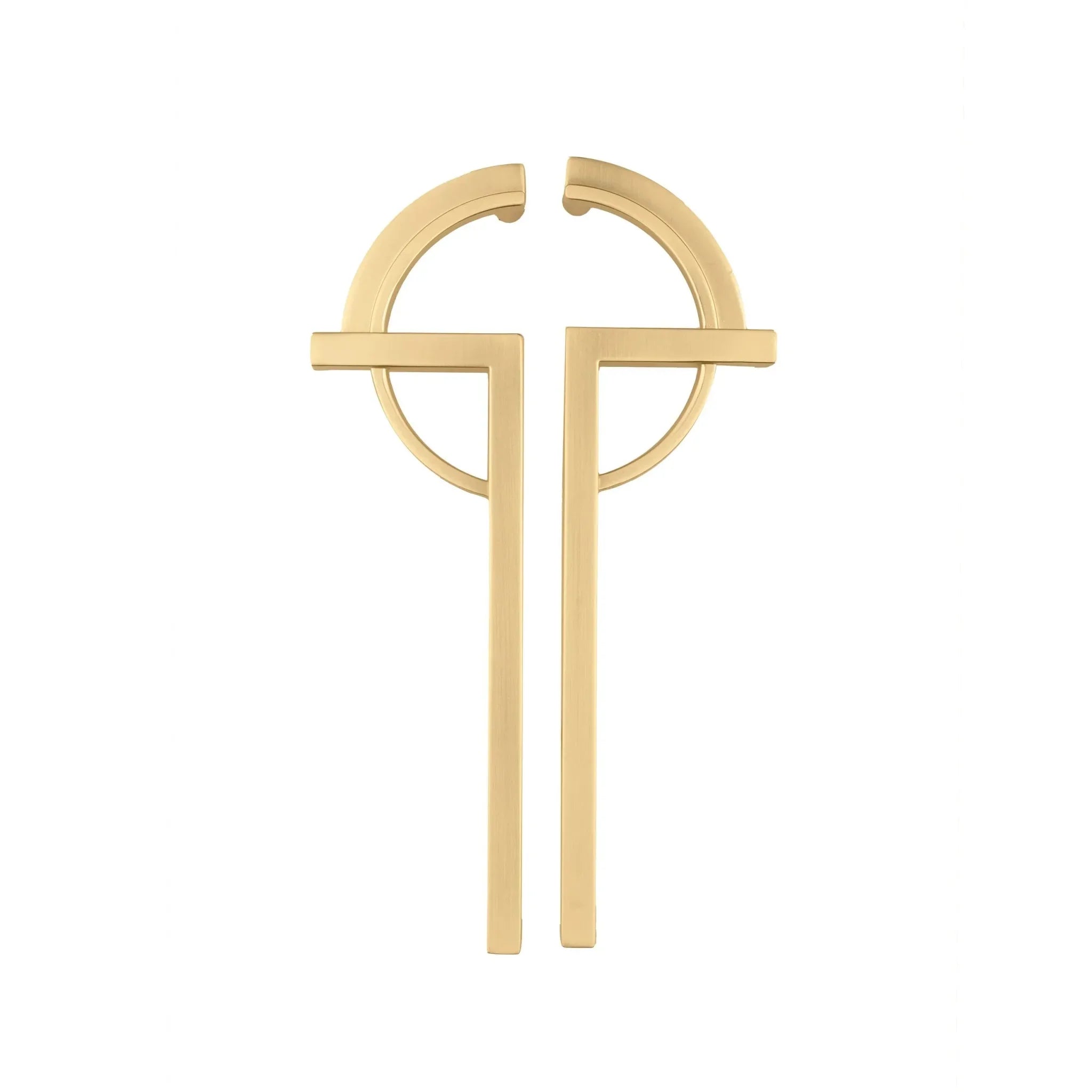 Mantara Contour Handle Pair Z-0008 is a modern zinc alloy handle in matte gold, ideal for doors and cupboards.