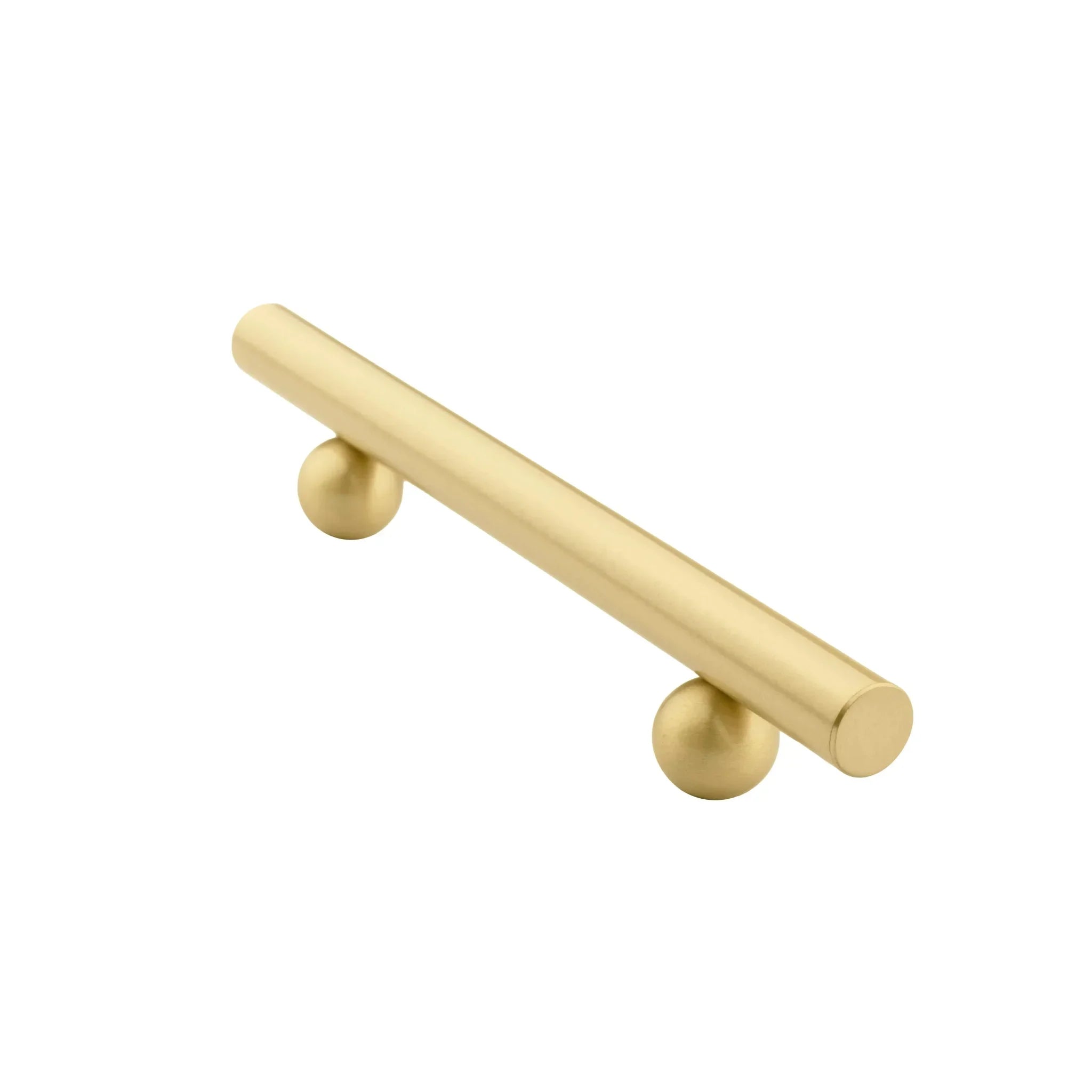 Mantara Elowen Handle B-0057 is a modern brushed brass handle in gold, ideal for cabinets, wardrobes, and kitchens.