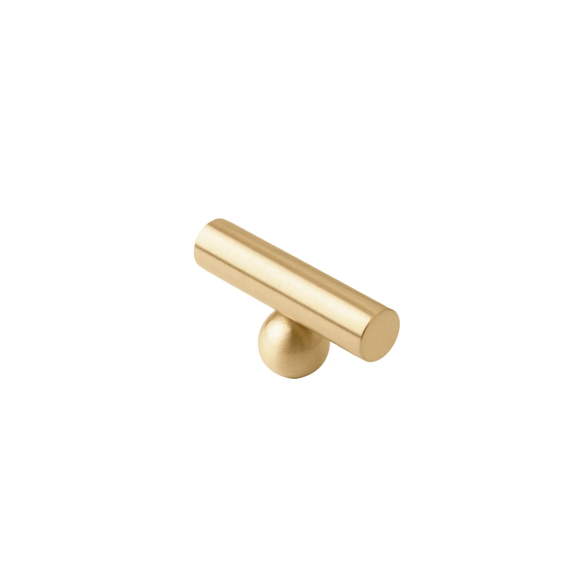 Mantara Elowen T Bar Handle B-0057 is a modern brushed brass handle in matte gold, ideal for cabinets and wardrobes.