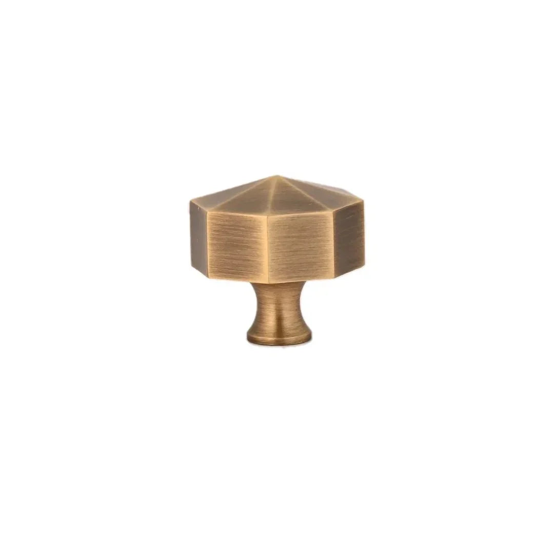 The Mantara B-0006 Fiore Knob is a modern brass knob in bronze with a brushed finish, ideal for wardrobes, drawers, and cabinets.