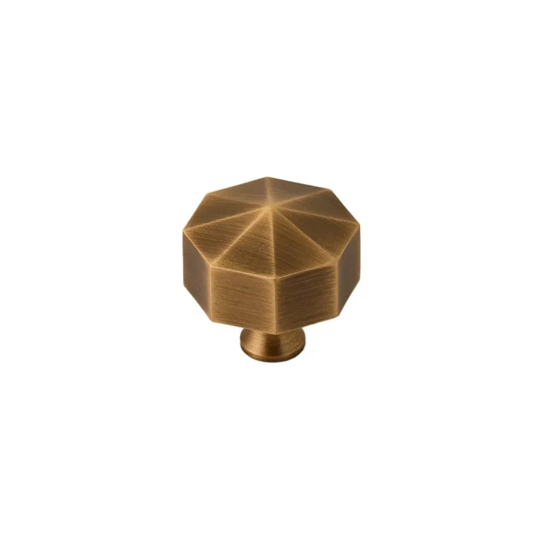 The Mantara B-0006 Fiore Knob is a modern brass knob in bronze with a brushed finish, ideal for wardrobes, drawers, and cabinets.