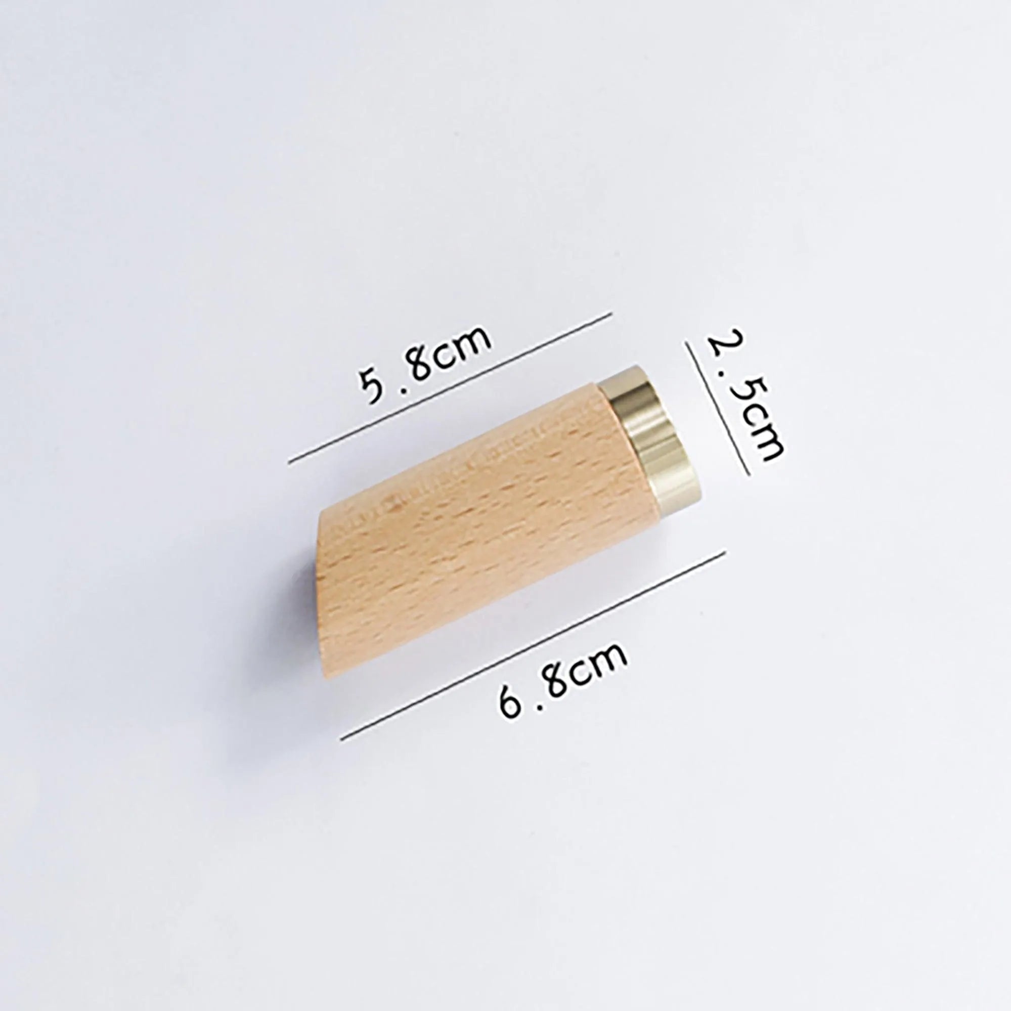 Flair Hook W-0013 in beige& polished brass, size Dia30×H68mm, ideal for home & hotel spaces—by Mantara.