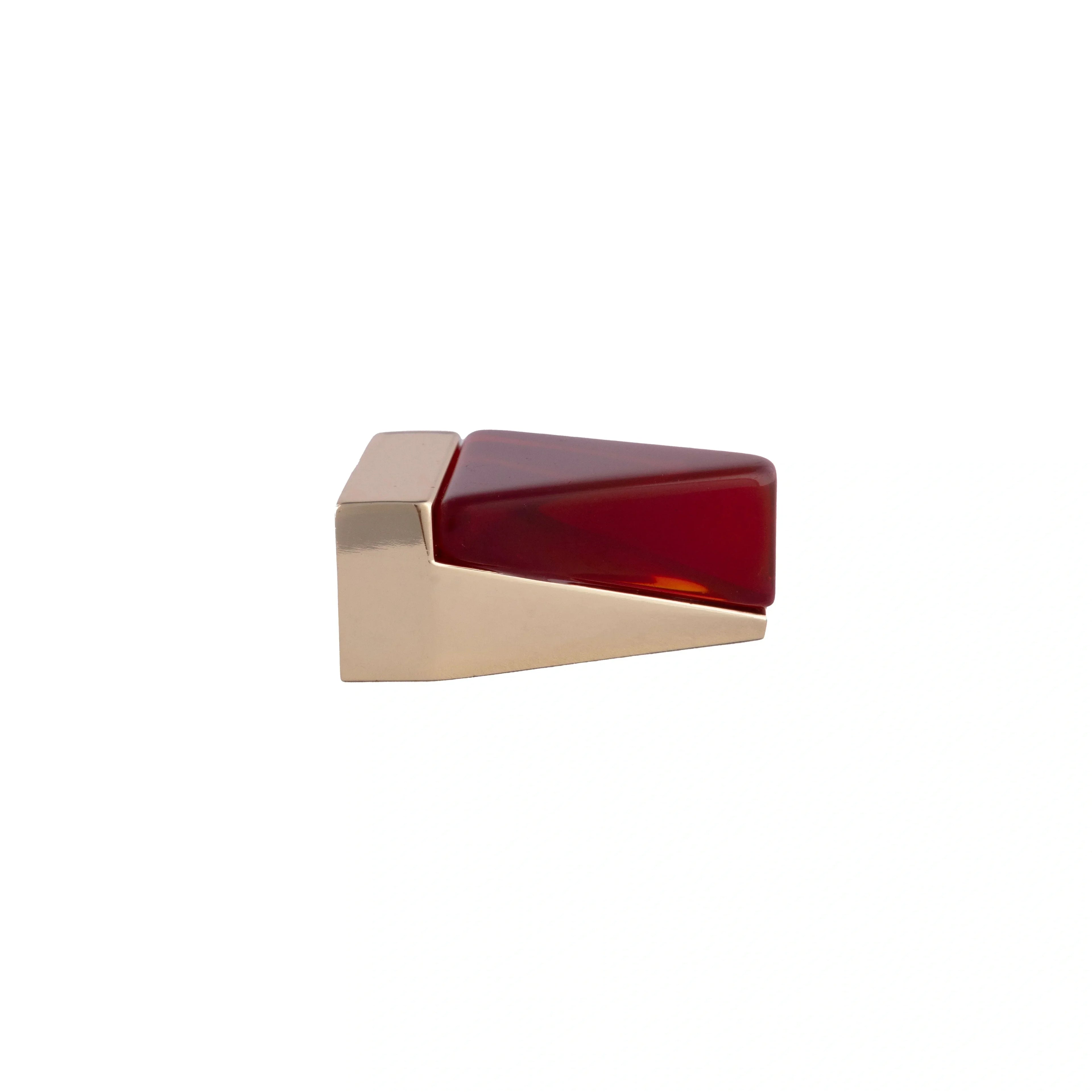 Mantara Gable Knob Z-0001 is a modern zinc alloy and agate knob in red ideal for cabinets and drawers.