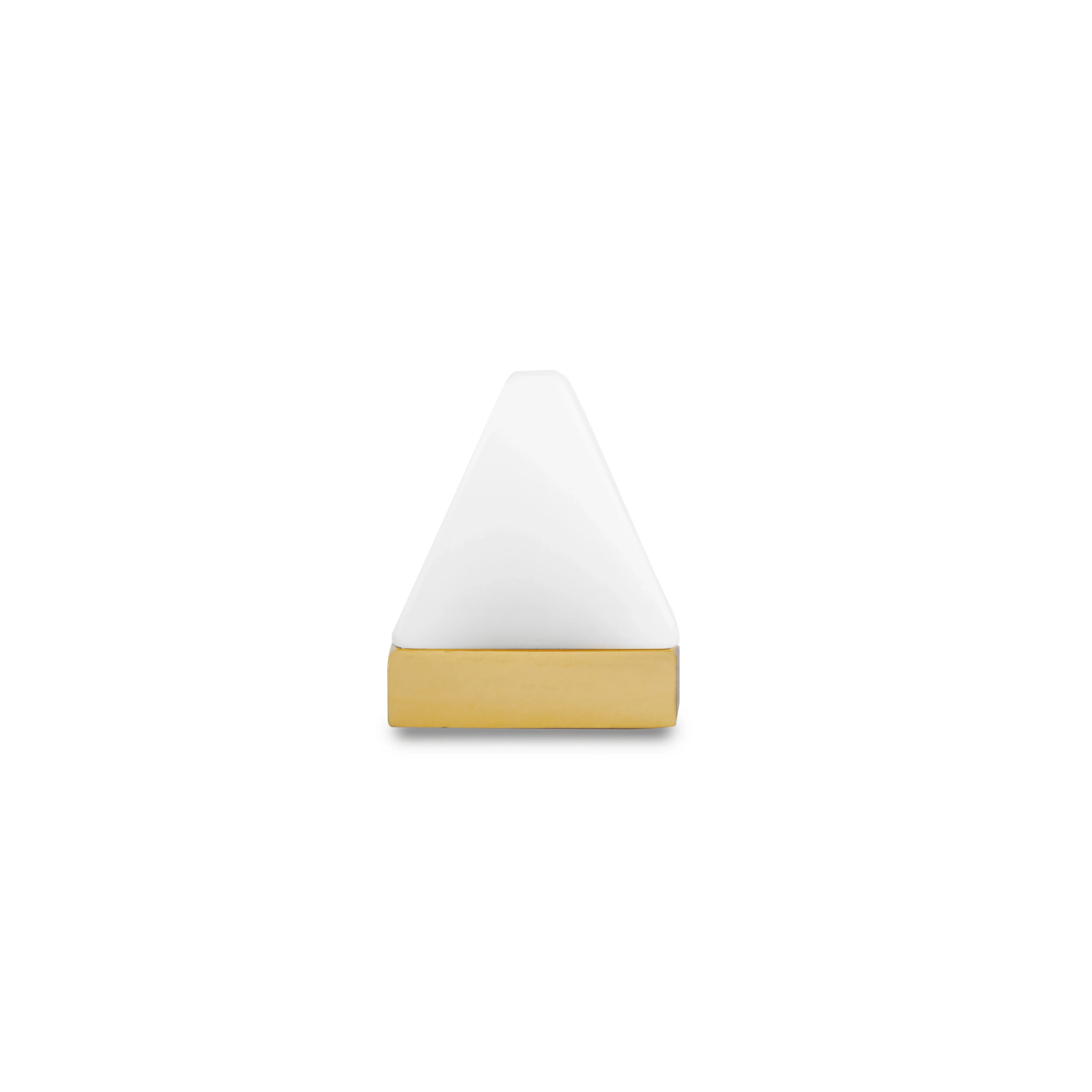 Mantara Gable Knob Z-0001 is a modern zinc alloy and agate knob in white ideal for cabinets and drawers.