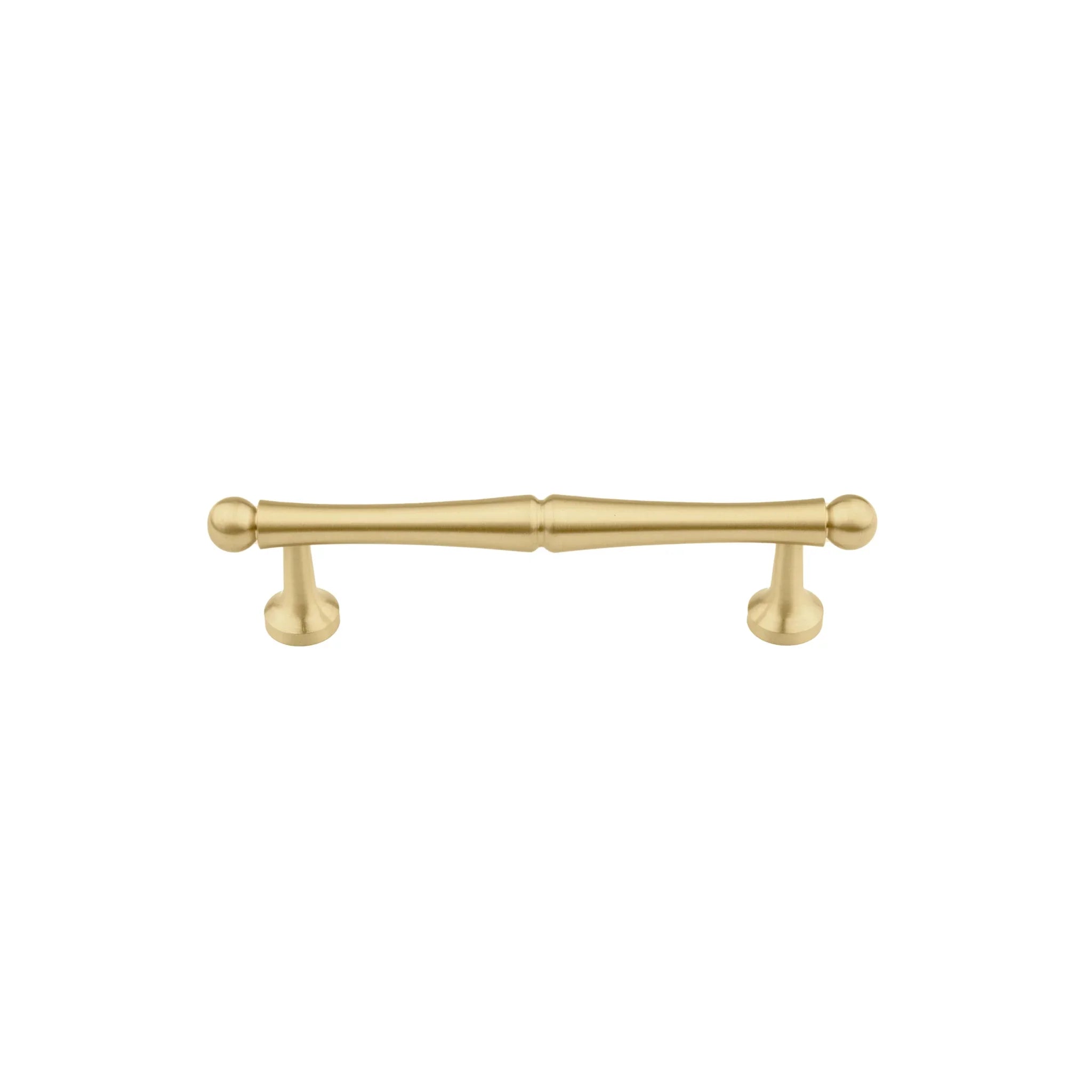 Mantara Giselle Handle B-0069 is a modern brushed brass handle in gold, ideal for cupboards and kitchens.