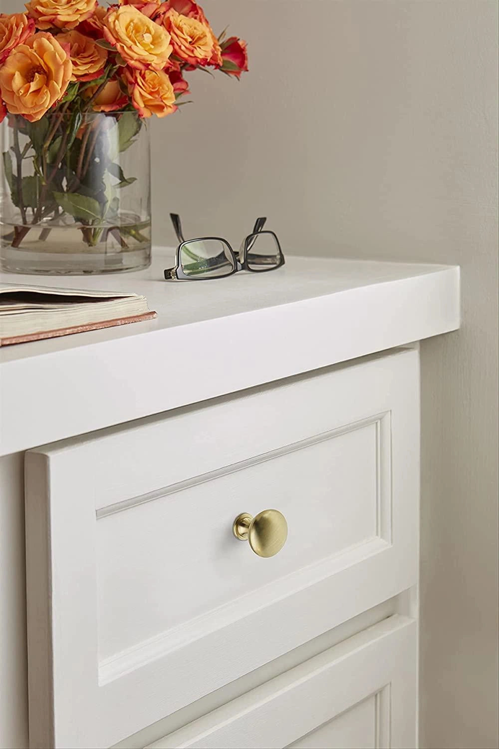 Mantara Gold Button Knob Z-0002 is a modern zinc alloy knob in matte finish, ideal for wardrobes and furniture.