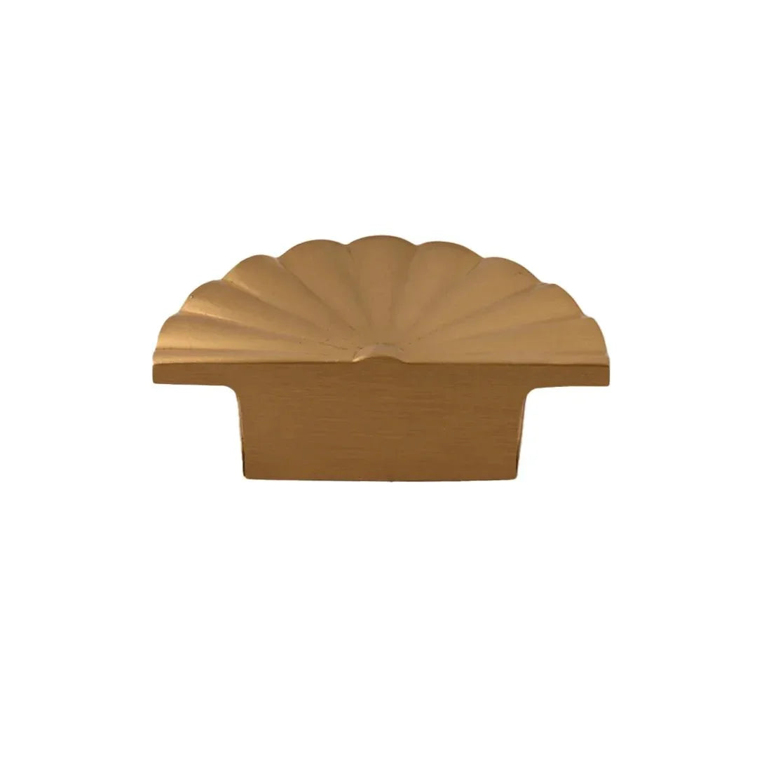 The Mantara B-0029 Kanti Knob is a modern brass handle in gold brushed finish, perfect for doors, drawers, and cabinets.