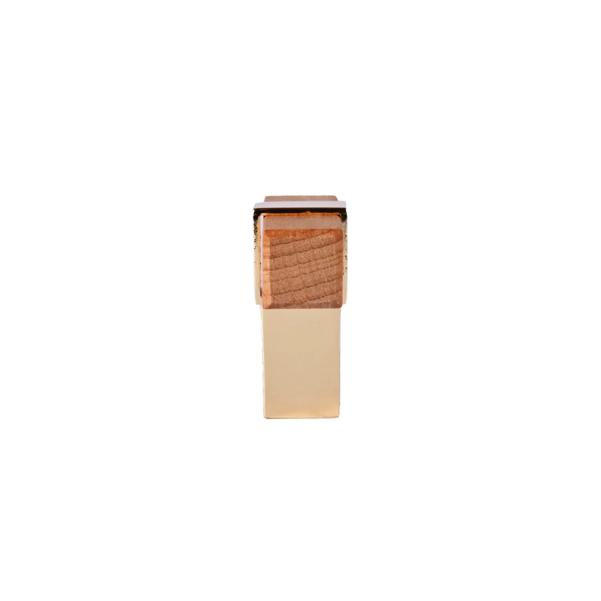 Mantara Lorien Handle W-0028 is a modern zinc and beech wood Tbar in Gold ideal for kitchen and dresser drawers.
