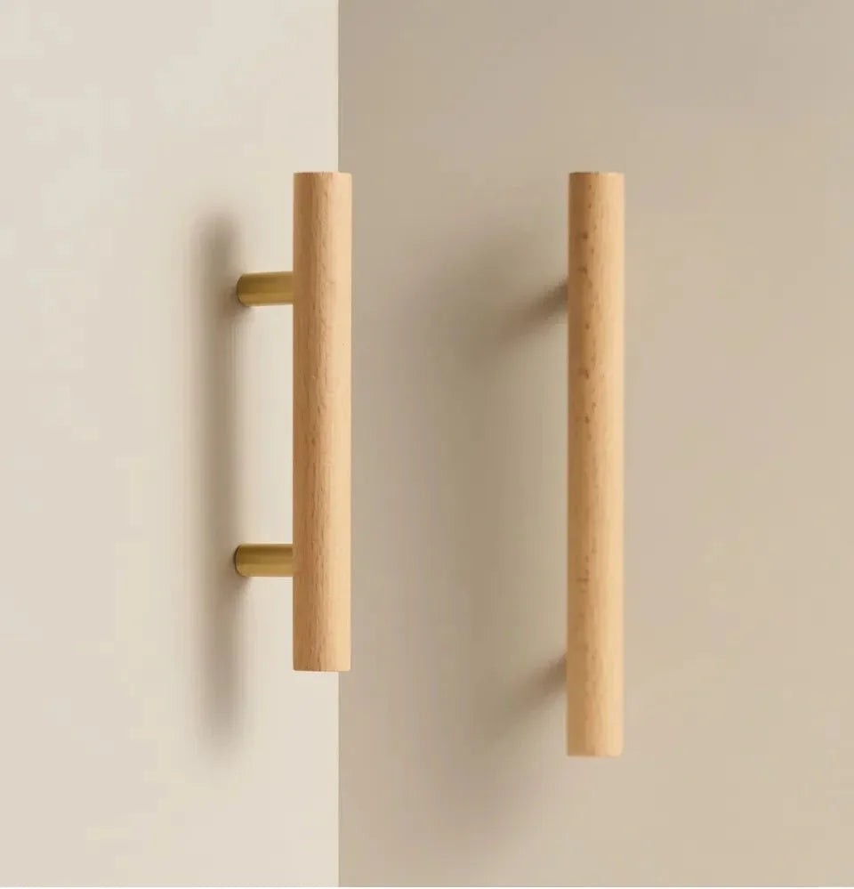 Mantara Madera Handle W-0052 is a modern beech wood handle, ideal for kitchen drawers, dresser drawers.
