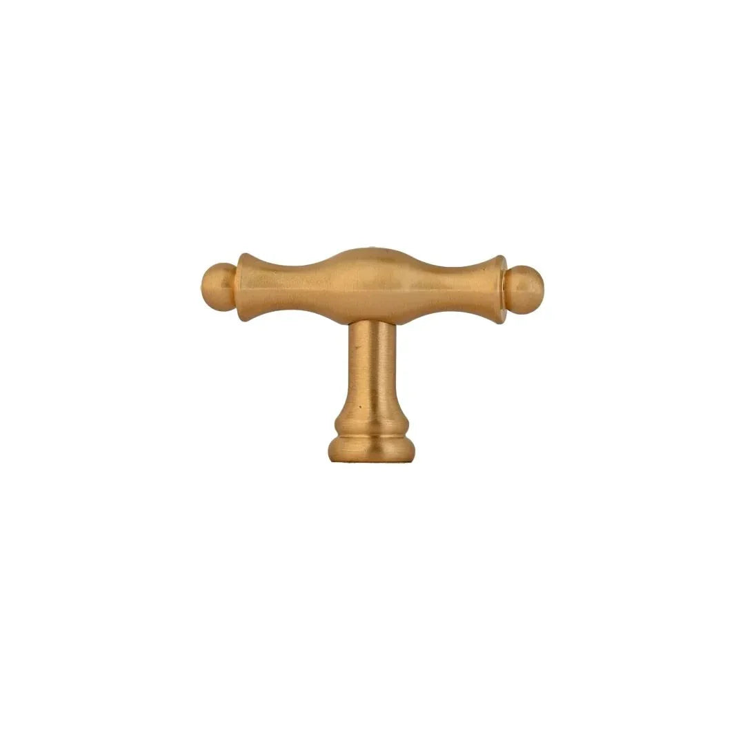 The Mantara B-0125 Miren Handle is a modern brass handle in bronze and gold, ideal for kitchen drawers, cabinets, and furniture.