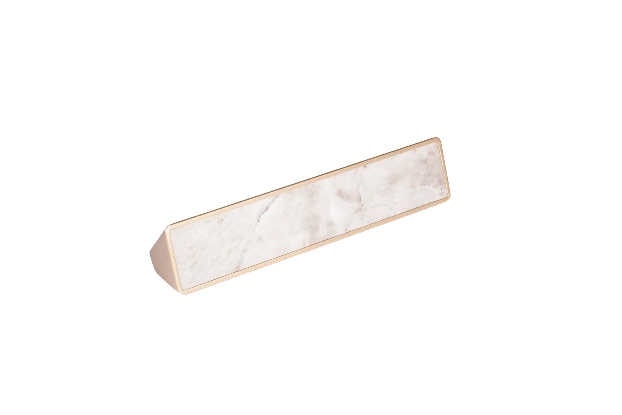 Mantara Noa Handle M-0013 is a modern marble & aluminium handle in white+gold, ideal for kitchen & dresser drawers.