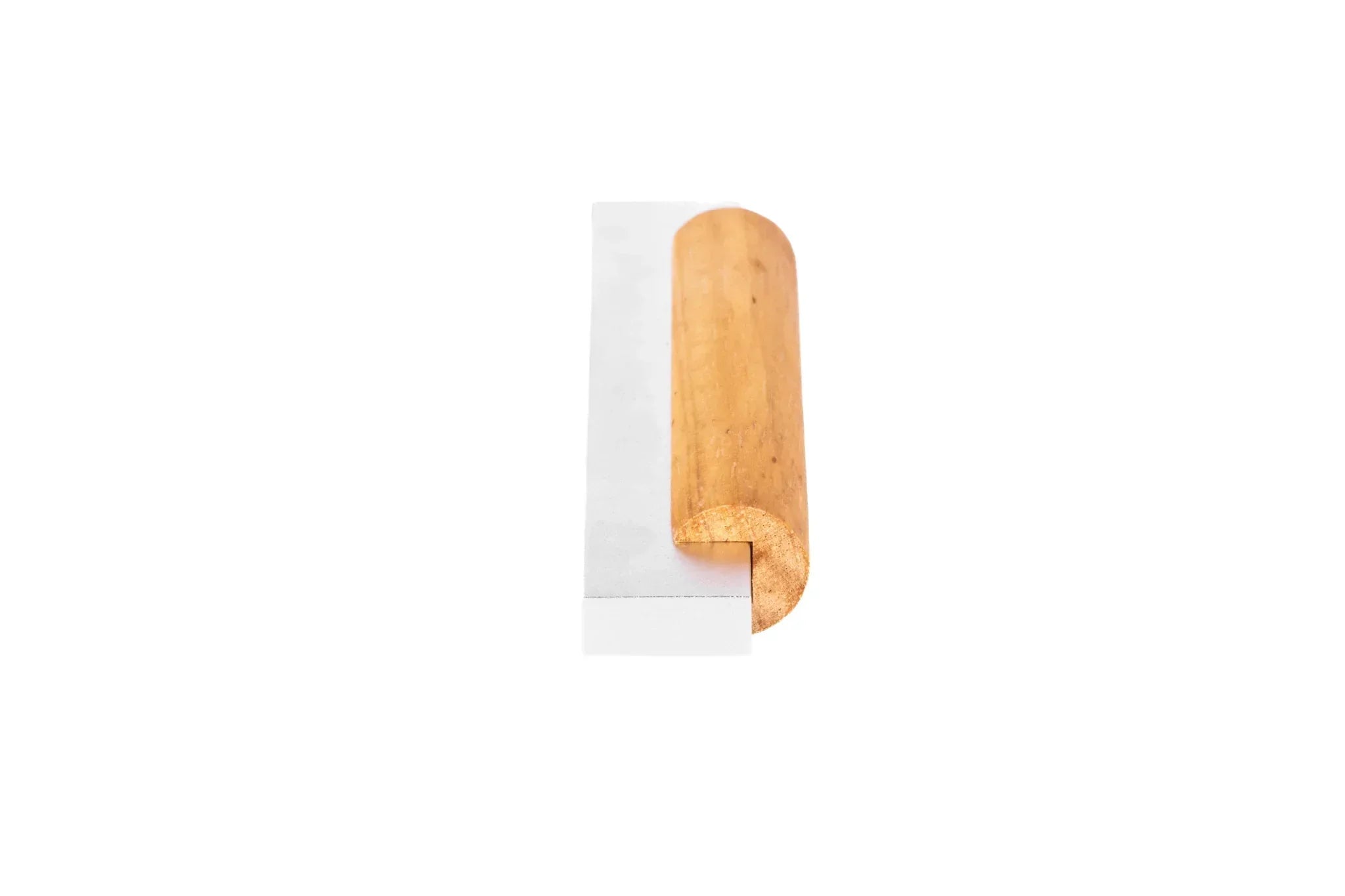Mantara Oakley Handle W-0033 is a modern zinc alloy and beech wood handle in silver ideal for kitchen and dresser drawers.