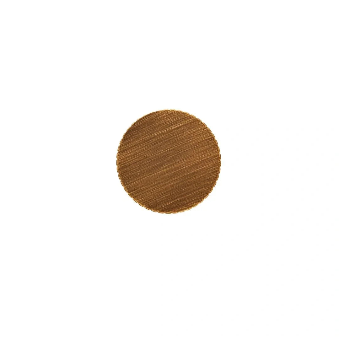 The Mantara B-0051 Oro Knob is a modern brass knob in polished gold and bronze, perfect for doors, drawers, and cabinets.