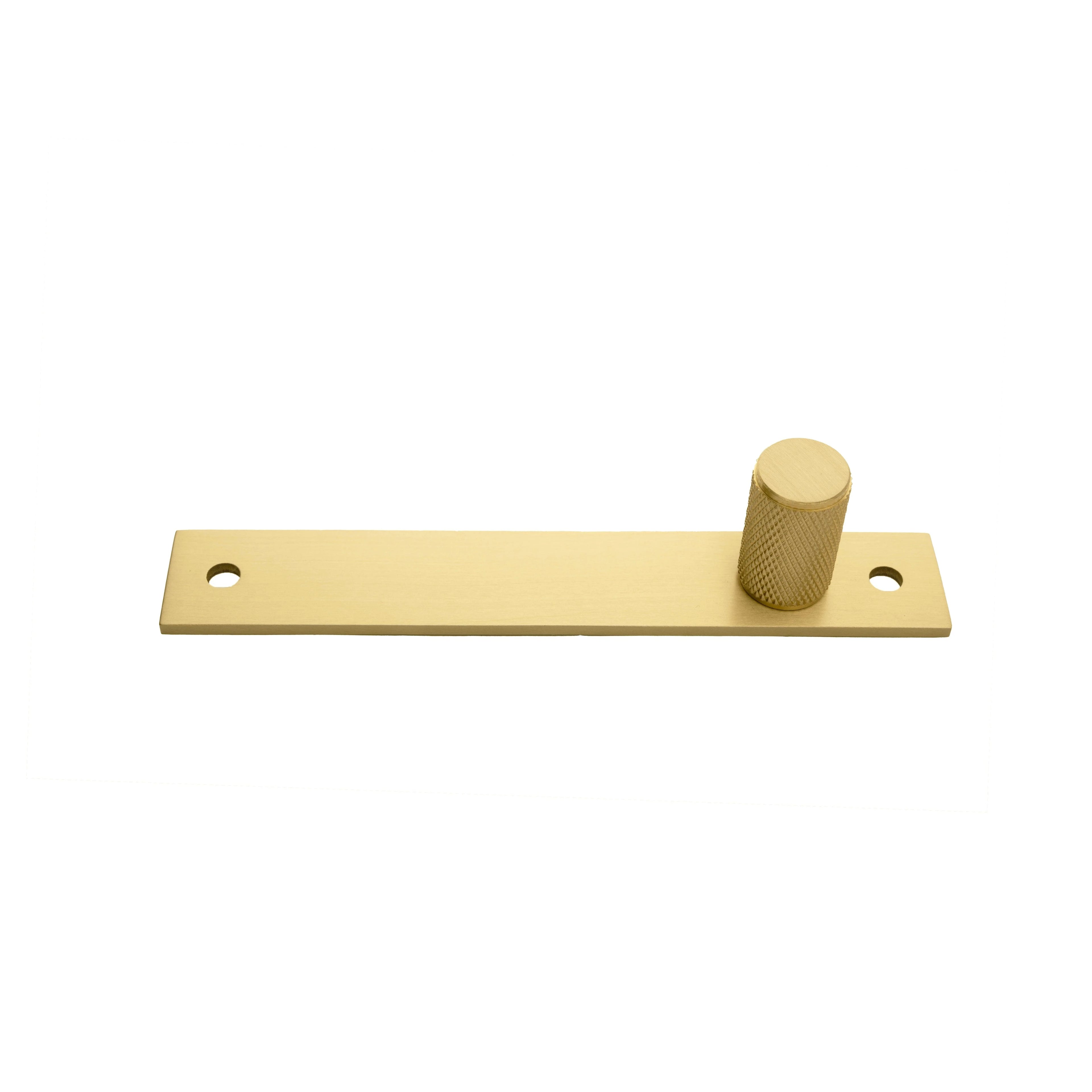 Mantara Pisa Handle B-0102 is a modern brass handle in brushed black & gold, ideal for wardrobes, cabinets, and bedrooms.