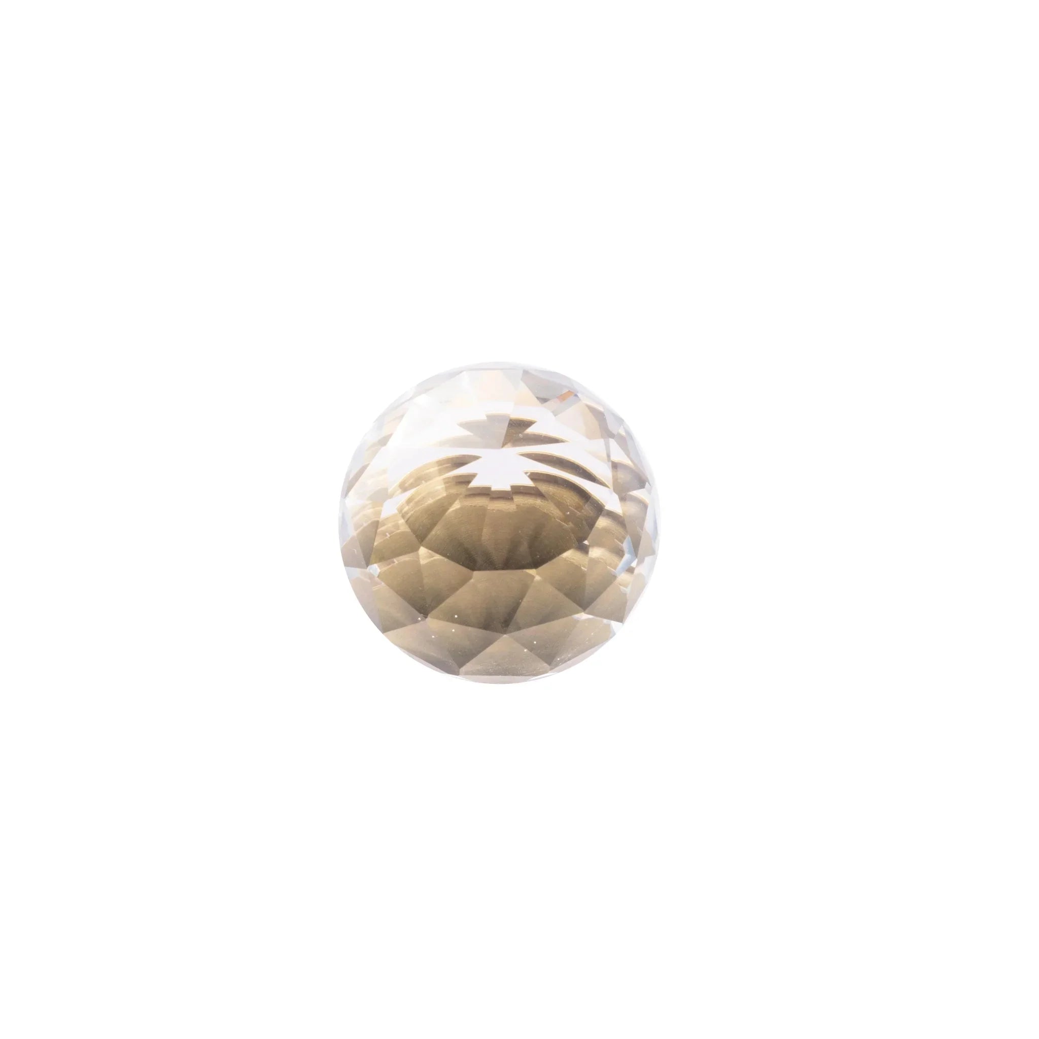 The Mantara C-0016 Quartz Handle is a modern crystal knob in white with polished brass, ideal for wardrobes, cabinets, and kitchens.