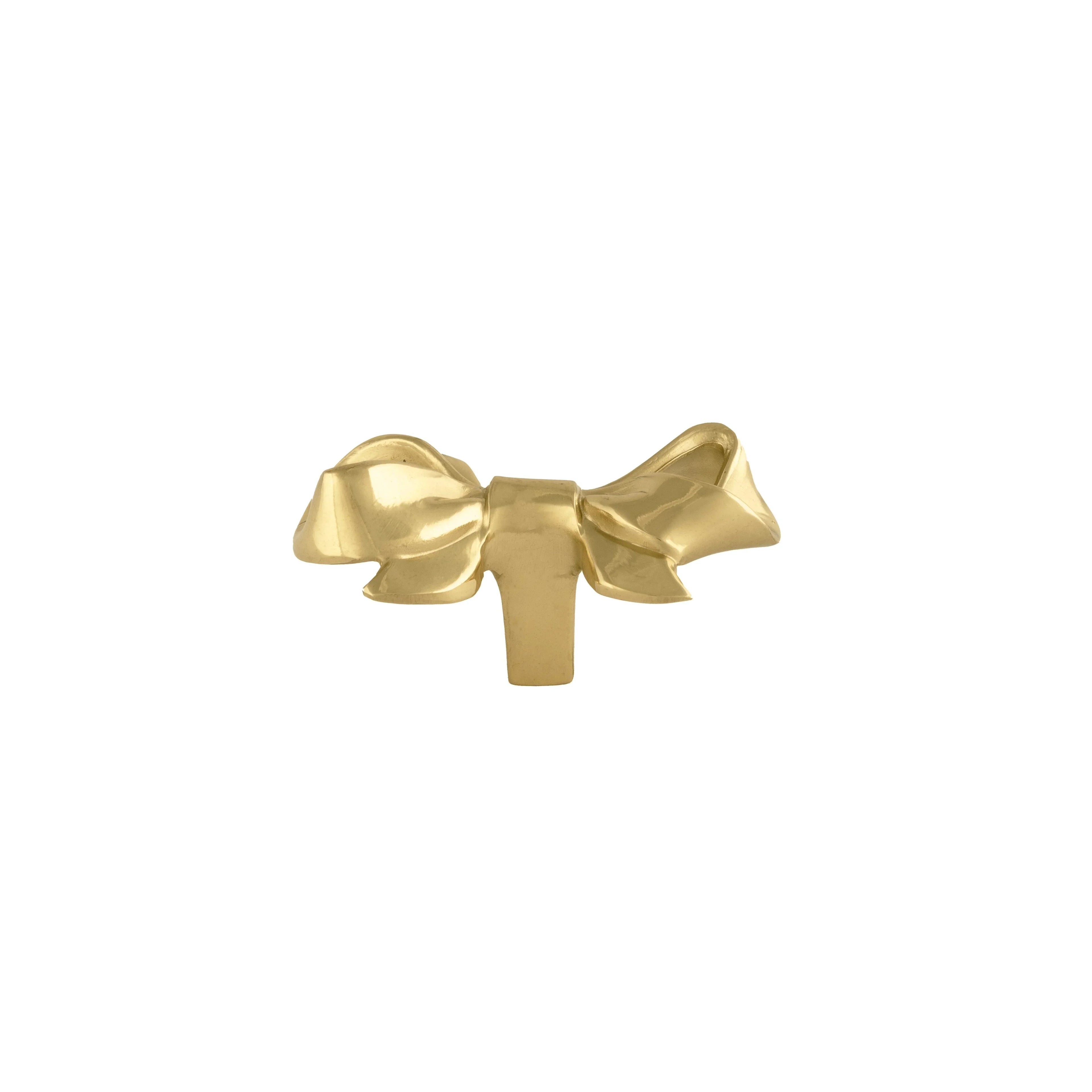 The Mantara B-0020 Ribbon Knob is a modern polished brass knob in gold, perfect for wardrobes, kitchens, drawers, and cabinets.