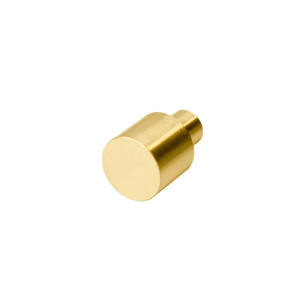 The Mantara B-0003 Salden Knob is a modern brass knob in gold with a brushed finish, ideal for wardrobes, drawers, and cabinets.