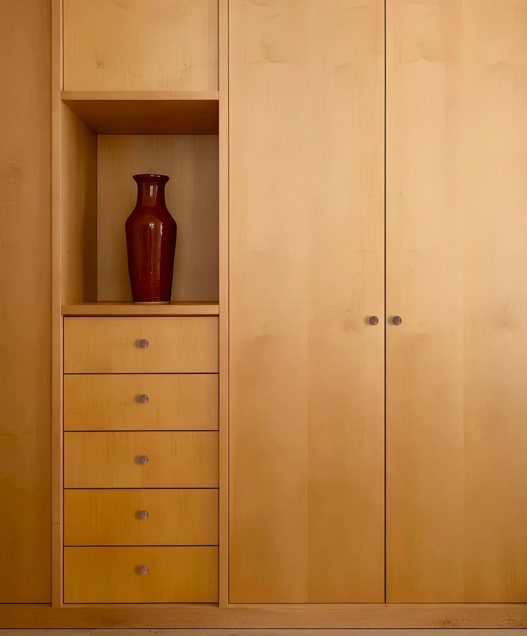 Mantara Tectona Knob W-0054 is a modern walnut wood knob with brushed finish, ideal for kitchen drawers, dresser drawers.