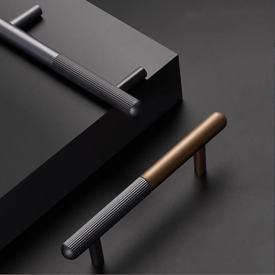 The Mantara AL-0003 Urbane Bar Handle is a modern aluminum alloy handle in brown and black, perfect for doors and wardrobes.