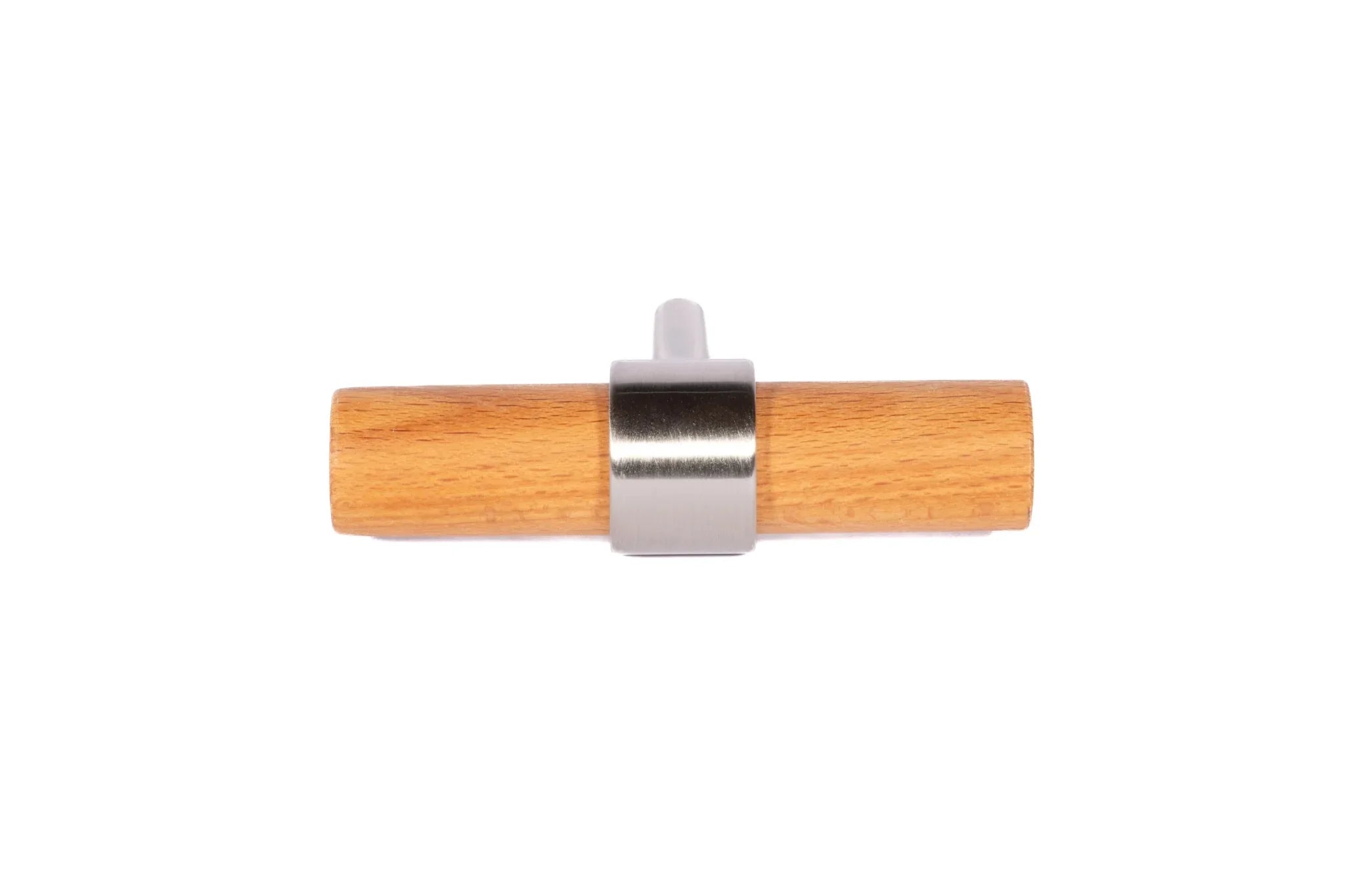 Mantara Walden Handle W-0035 is a modern zinc alloy and beech wood Tbar handle in silver ideal for kitchen and dresser drawers.
