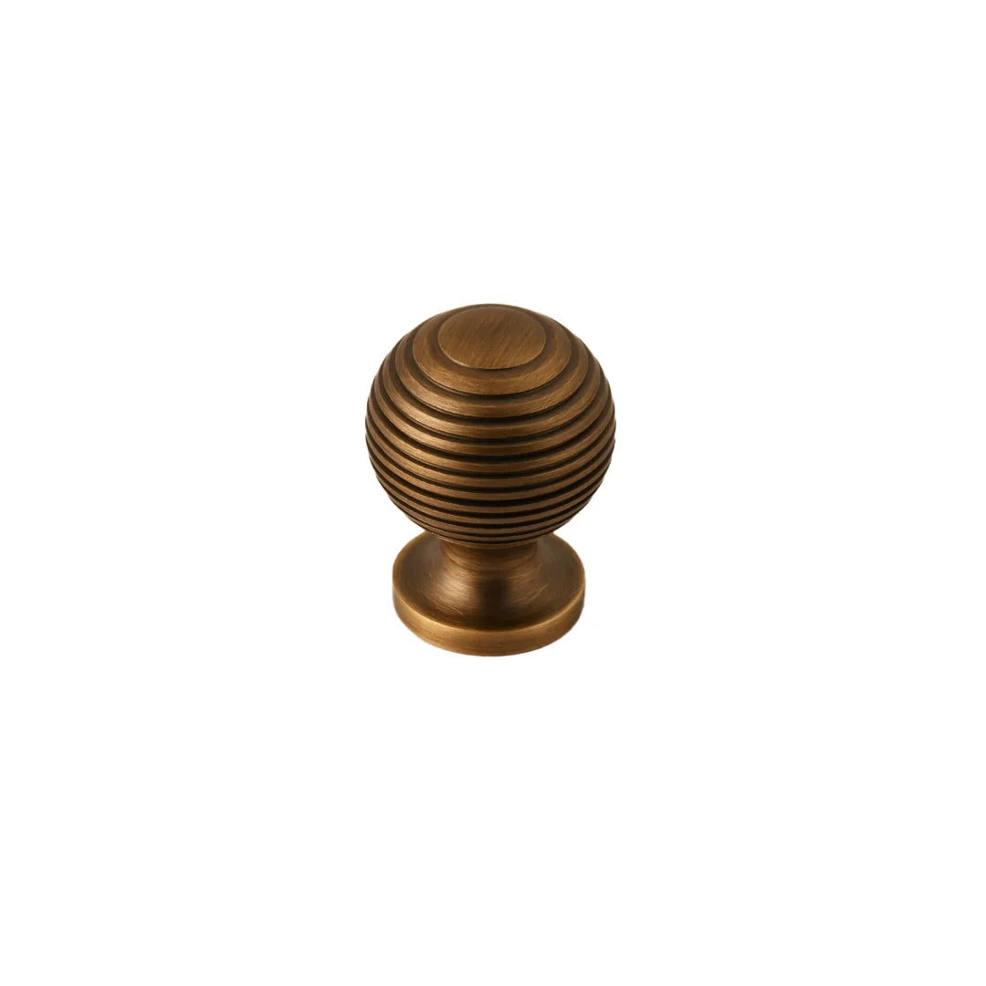 Astral Knob